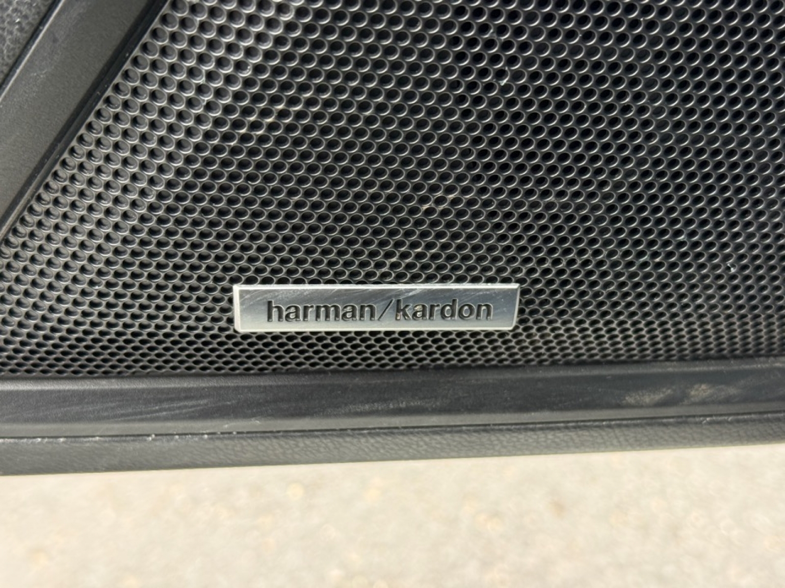 2022 Subaru Legacy Limited XT, 39614, Photo