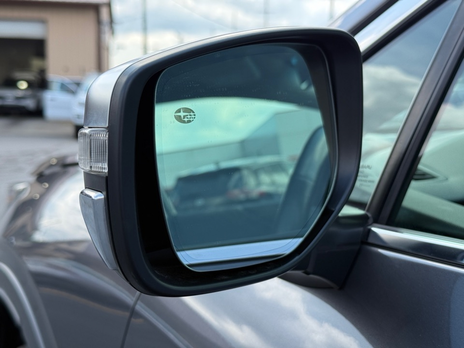 2022 Subaru Outback Touring, 38922, Photo