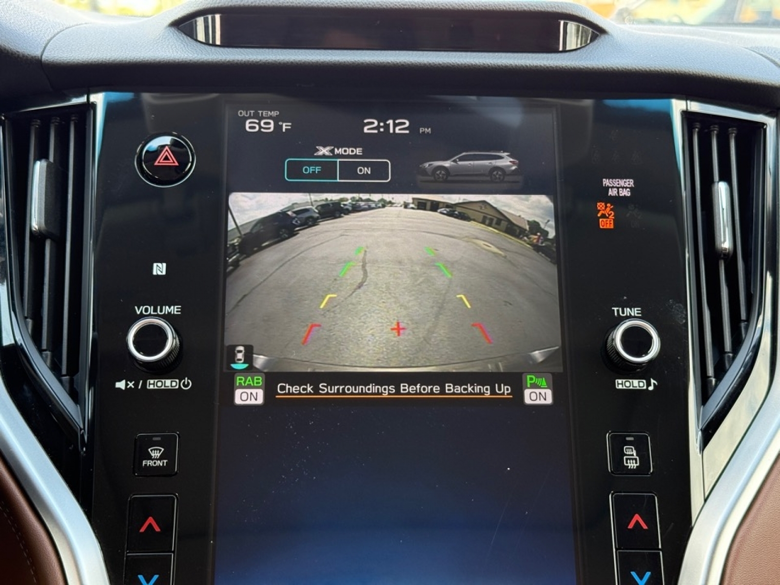 2022 Subaru Outback Touring, 38922, Photo