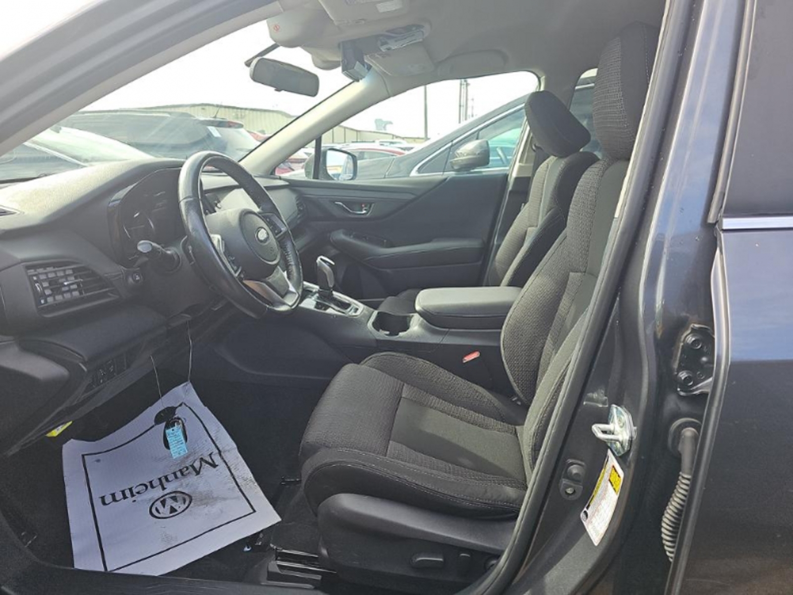 2022 Subaru Outback Premium, 39926, Photo