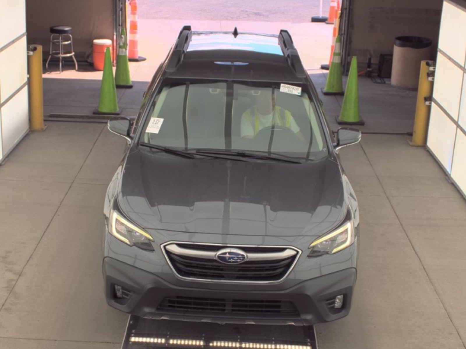 2022 Subaru Outback Premium, 39926, Photo