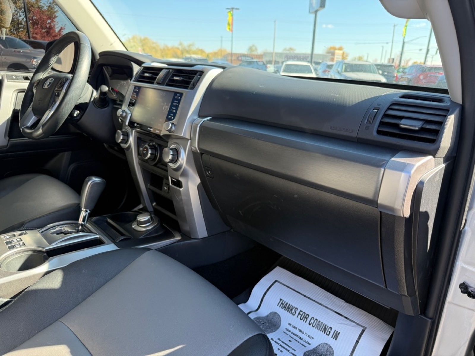 2022 Toyota 4Runner SR5 Premium, 39085, Photo