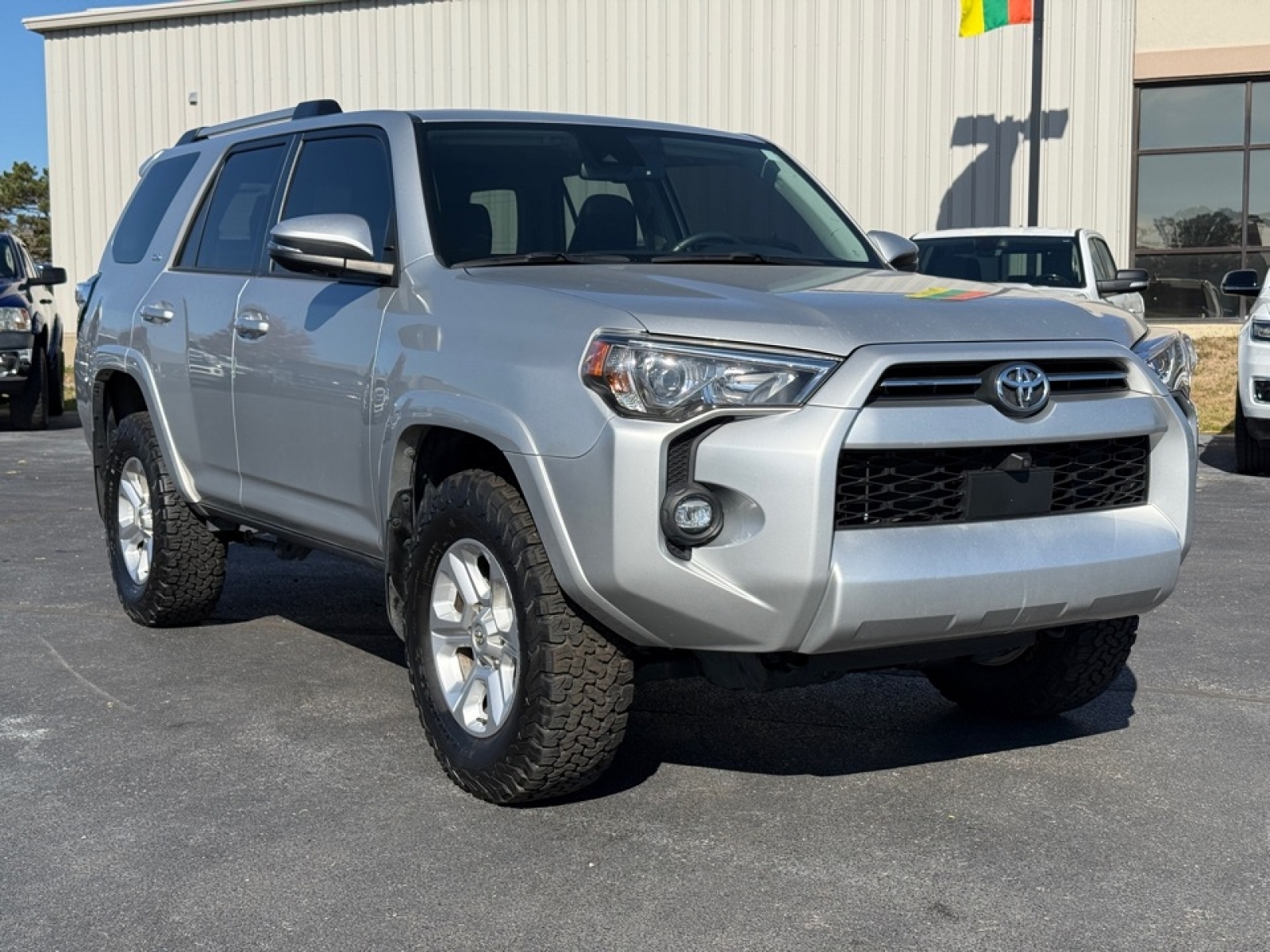 2022 Toyota 4Runner SR5 Premium, 39085, Photo