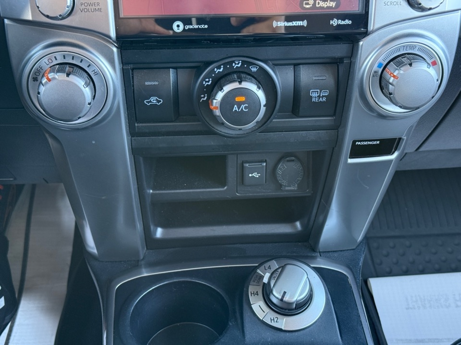 2022 Toyota 4Runner SR5 Premium, 39085, Photo