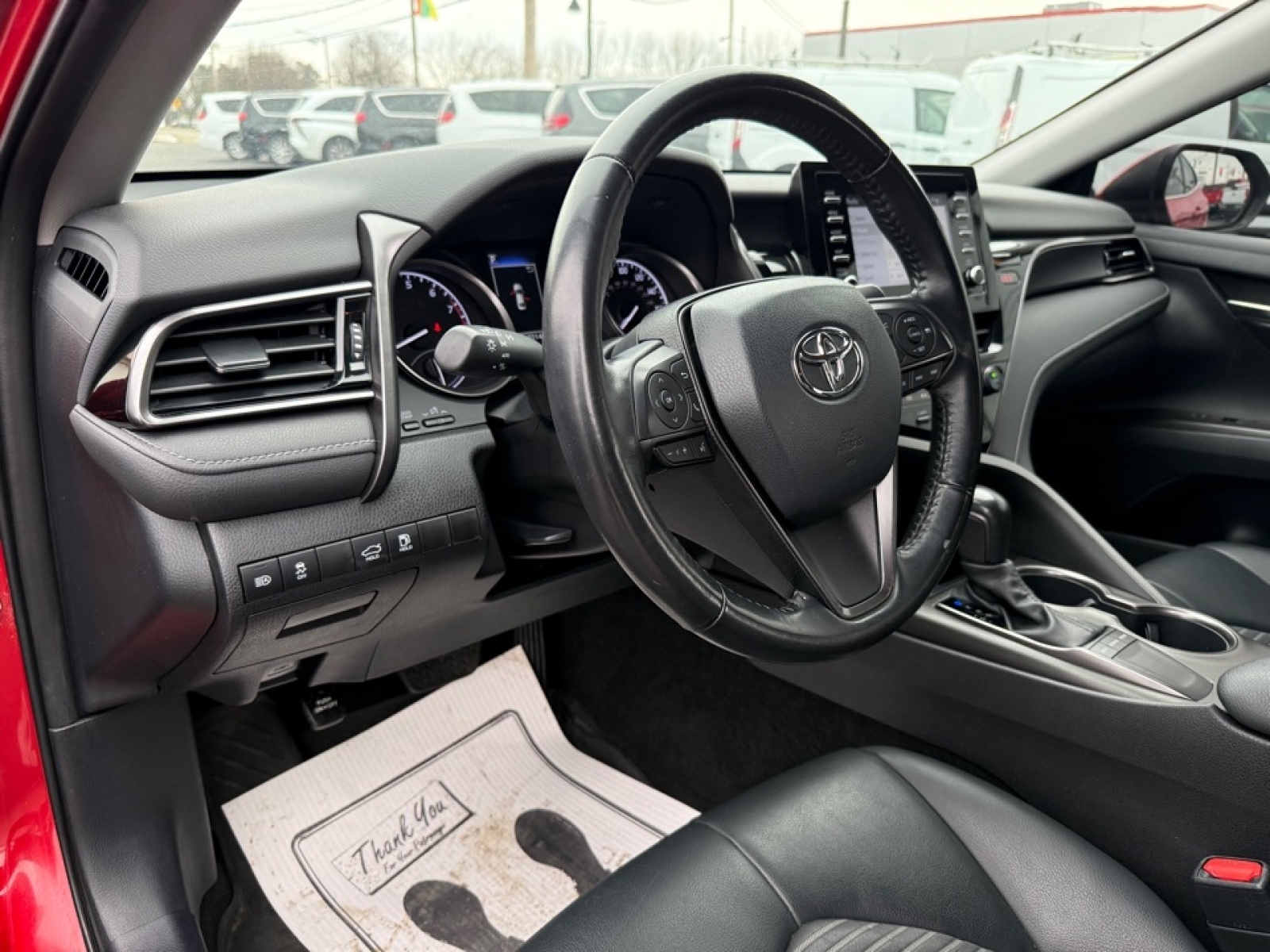 2022 Toyota Camry SE, 39033A, Photo