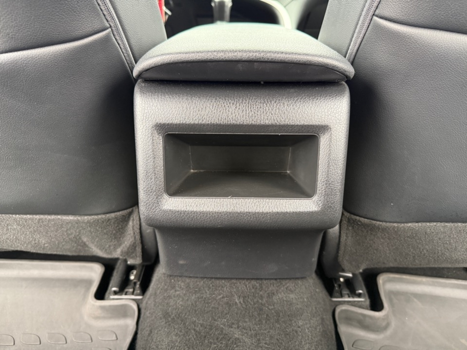 2022 Toyota Camry SE, 39033A, Photo