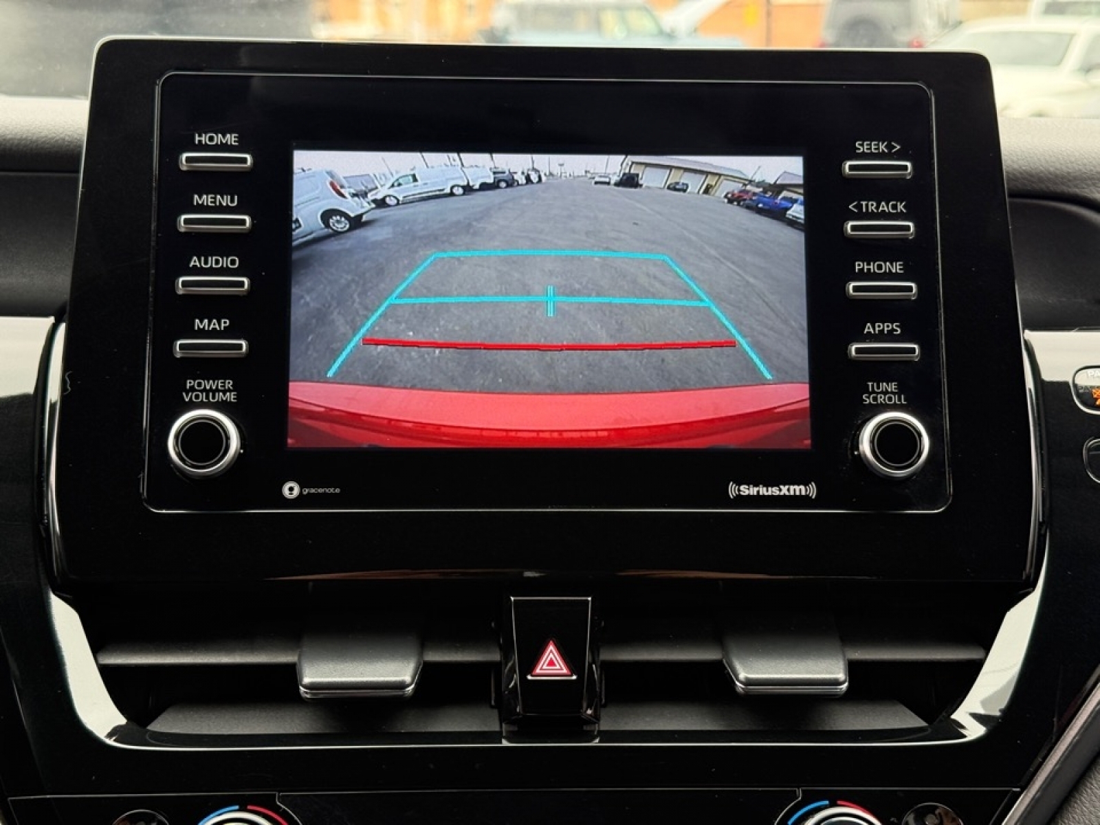 2022 Toyota Camry SE, 39033A, Photo