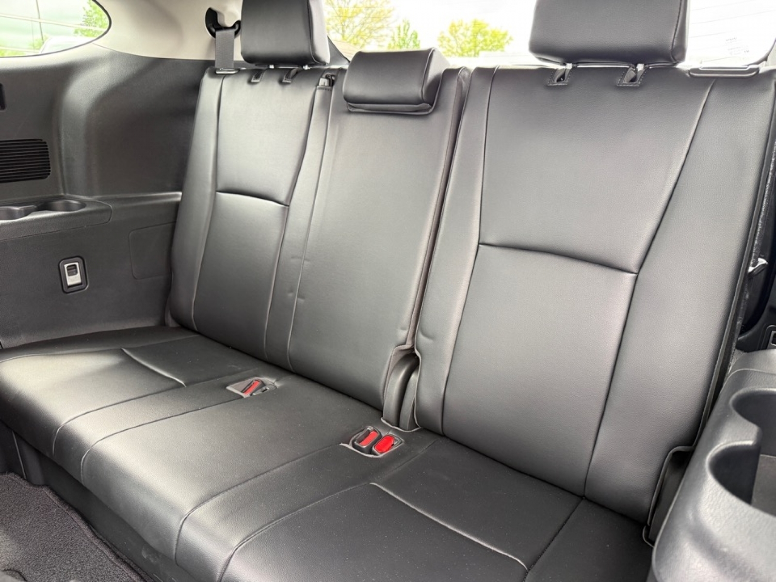 2022 Toyota Highlander Hybrid XLE, 39852, Photo