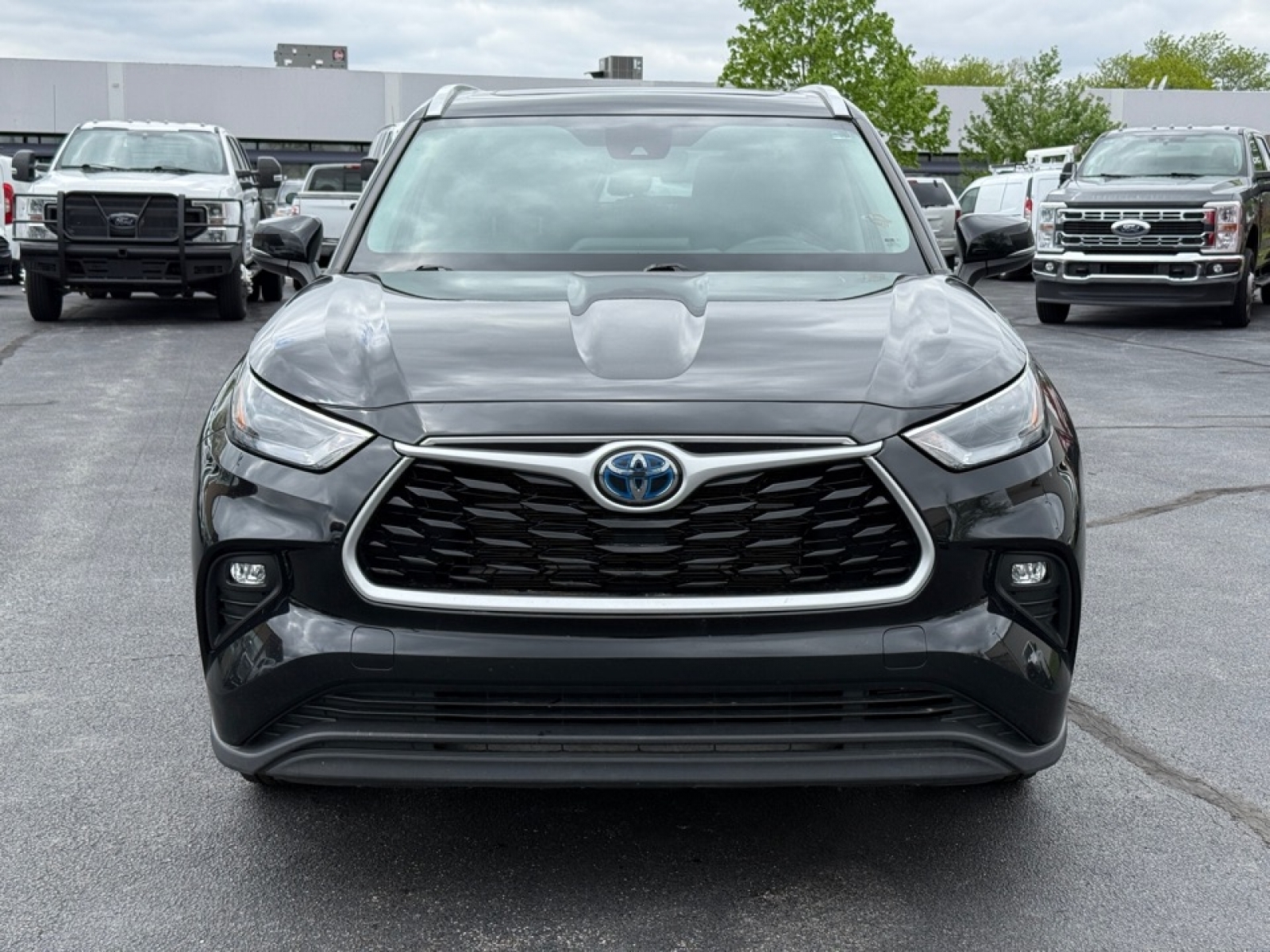 2022 Toyota Highlander Hybrid XLE, 39852, Photo