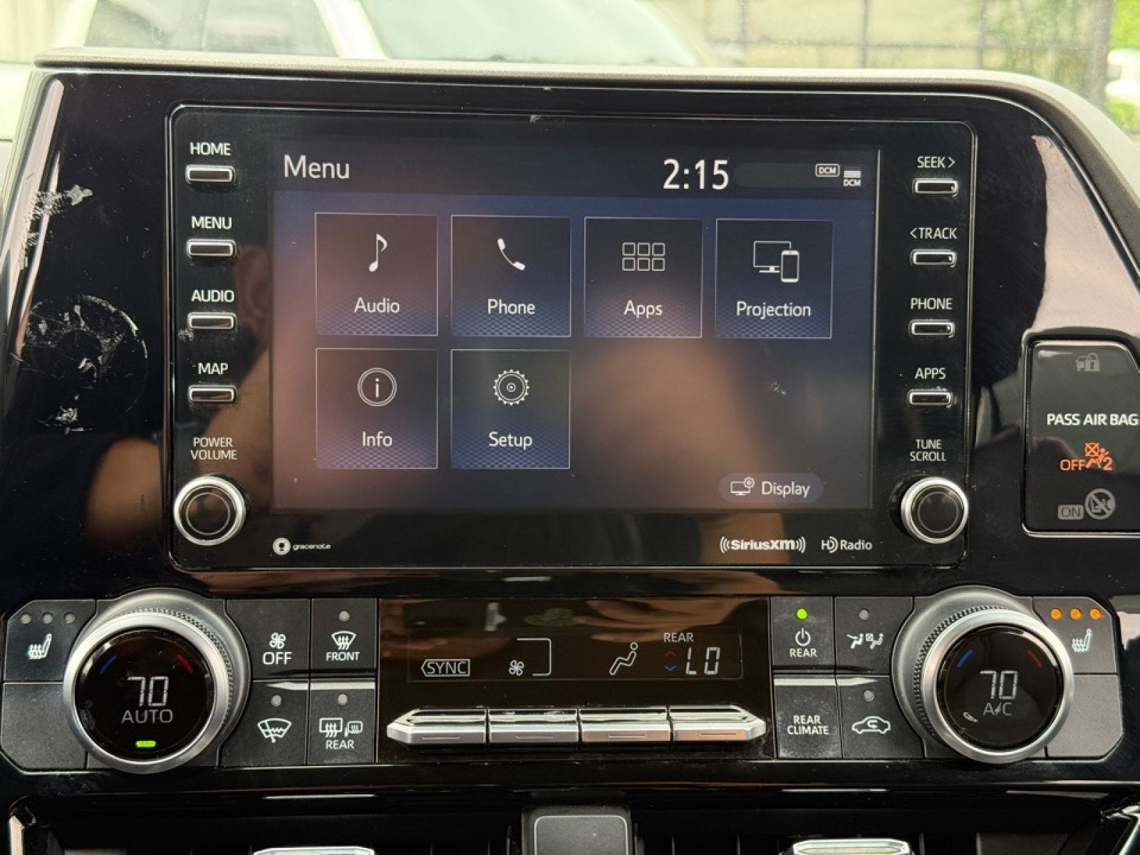 2022 Toyota Highlander Hybrid XLE, 39852, Photo
