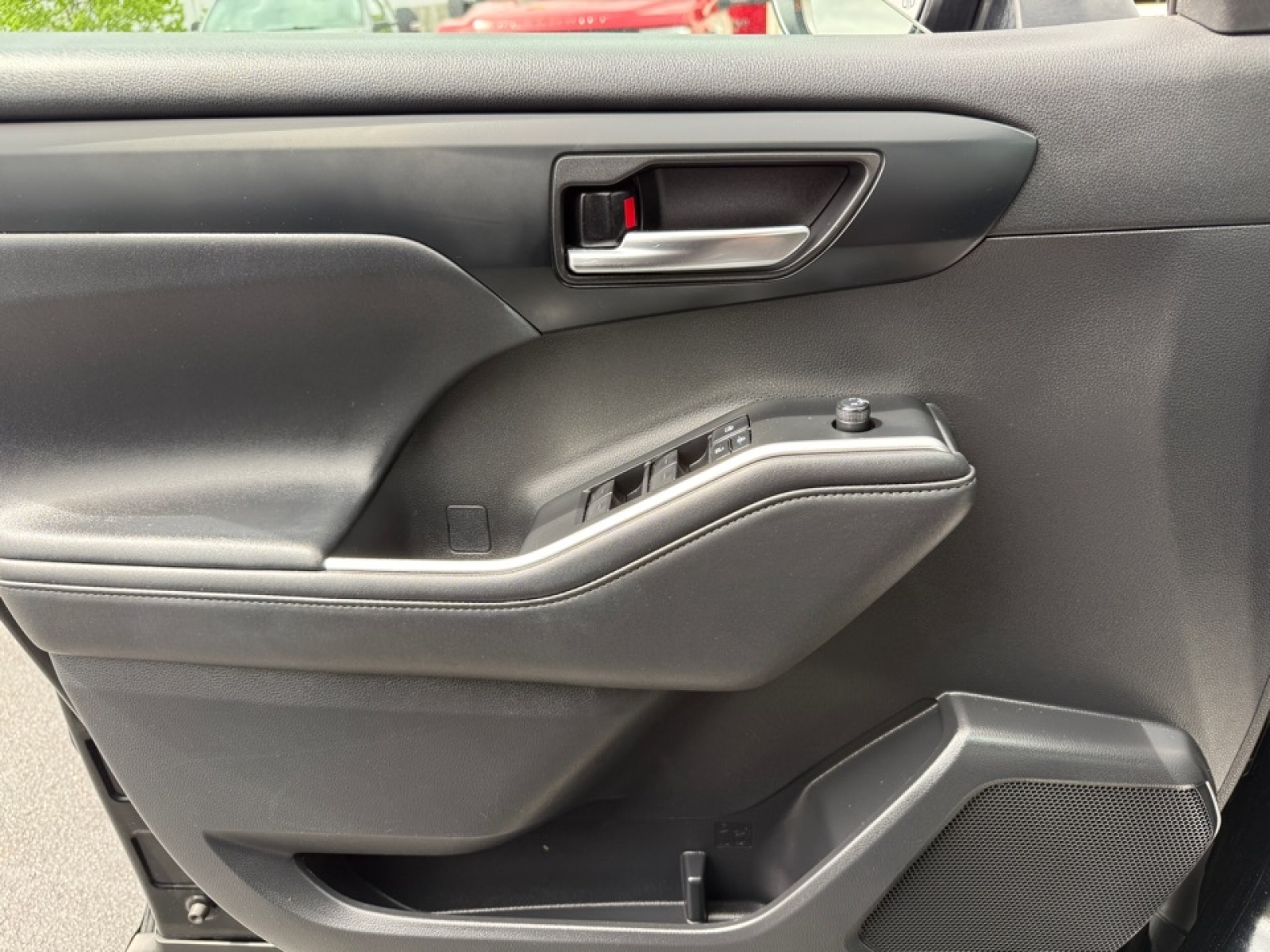 2022 Toyota Highlander Hybrid XLE, 39852, Photo