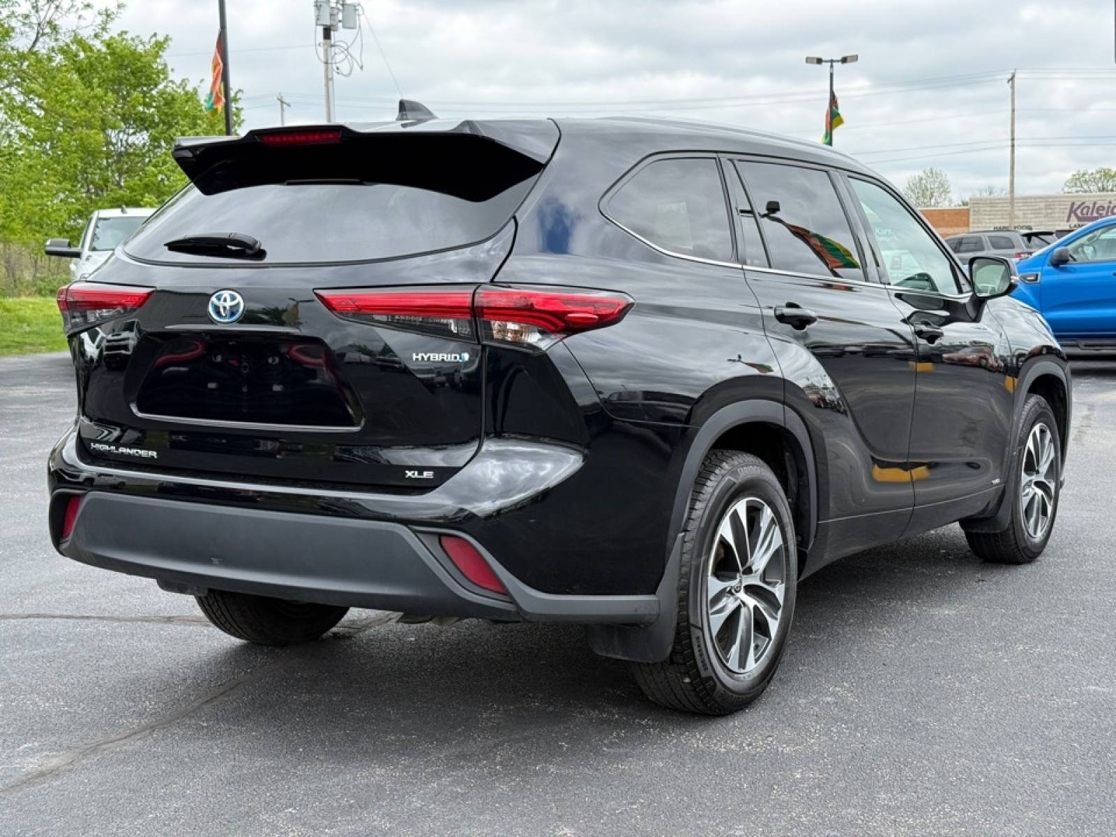 2022 Toyota Highlander Hybrid XLE, 39852, Photo