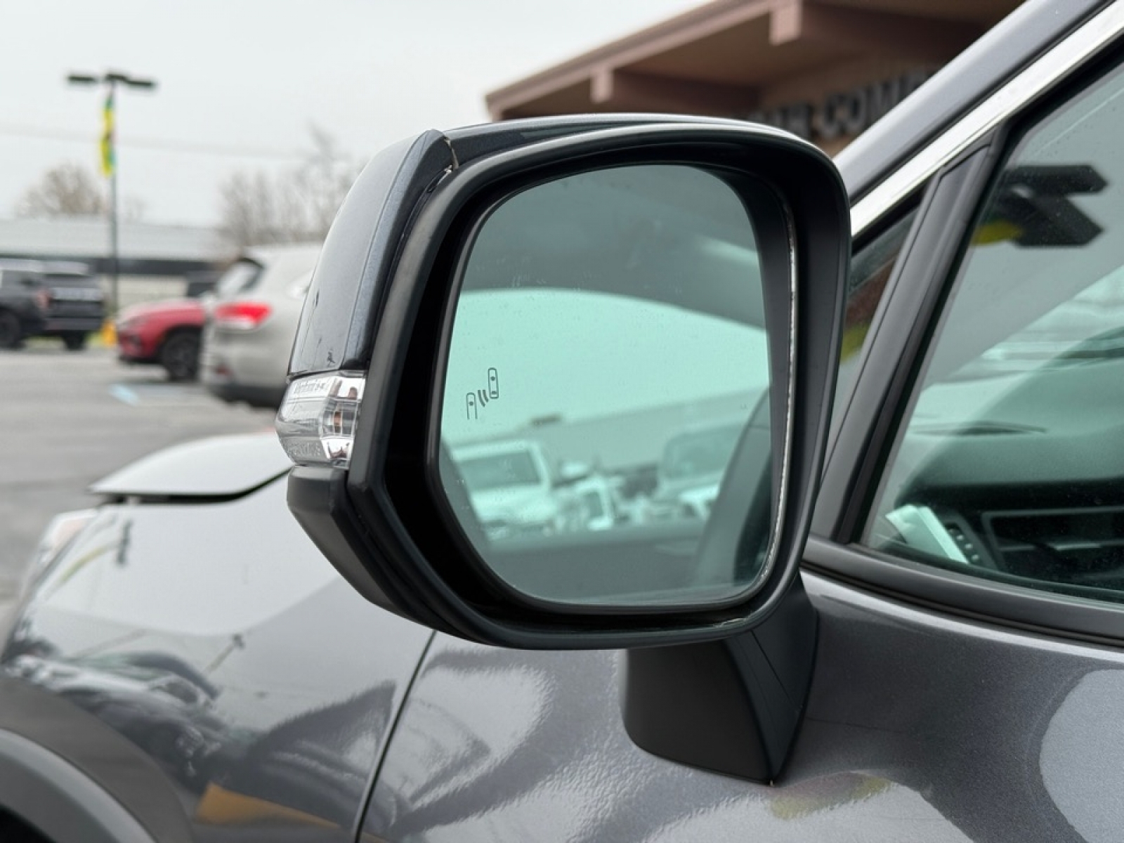 2022 Toyota RAV4 Hybrid XLE, 39164, Photo