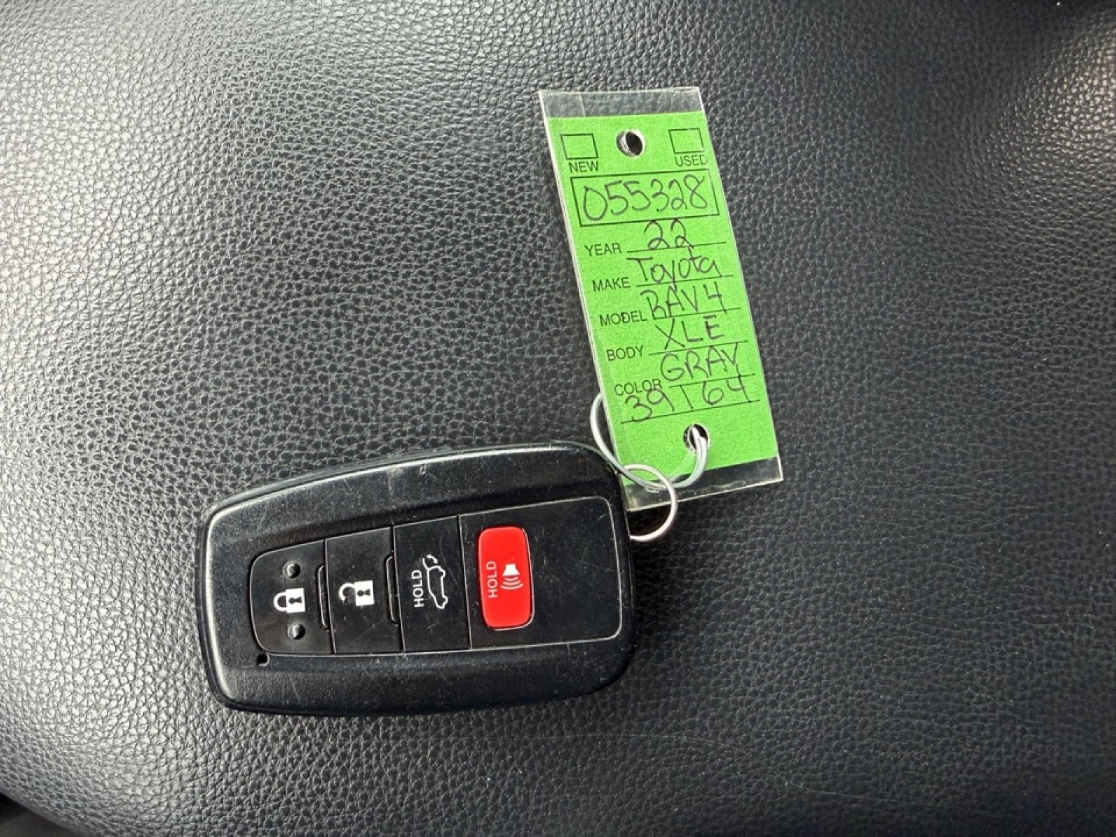 2022 Toyota RAV4 Hybrid XLE, 39164, Photo