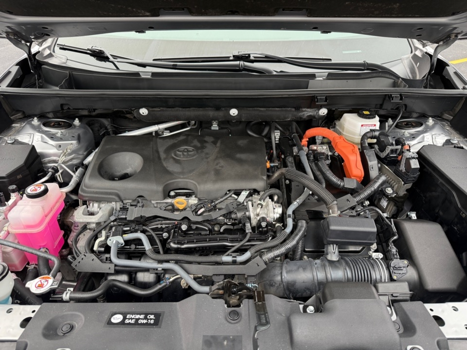 2022 Toyota RAV4 Hybrid XLE, 39196, Photo