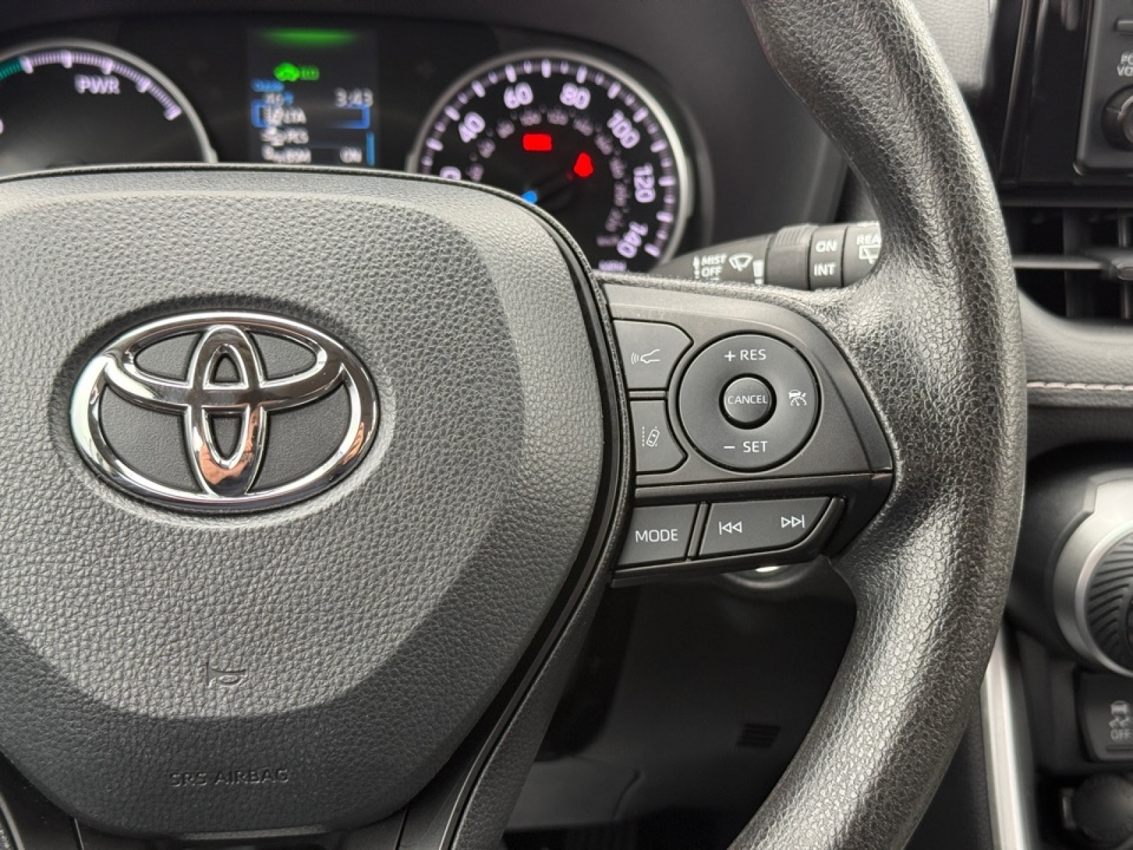 2022 Toyota RAV4 Hybrid XLE, 39196, Photo