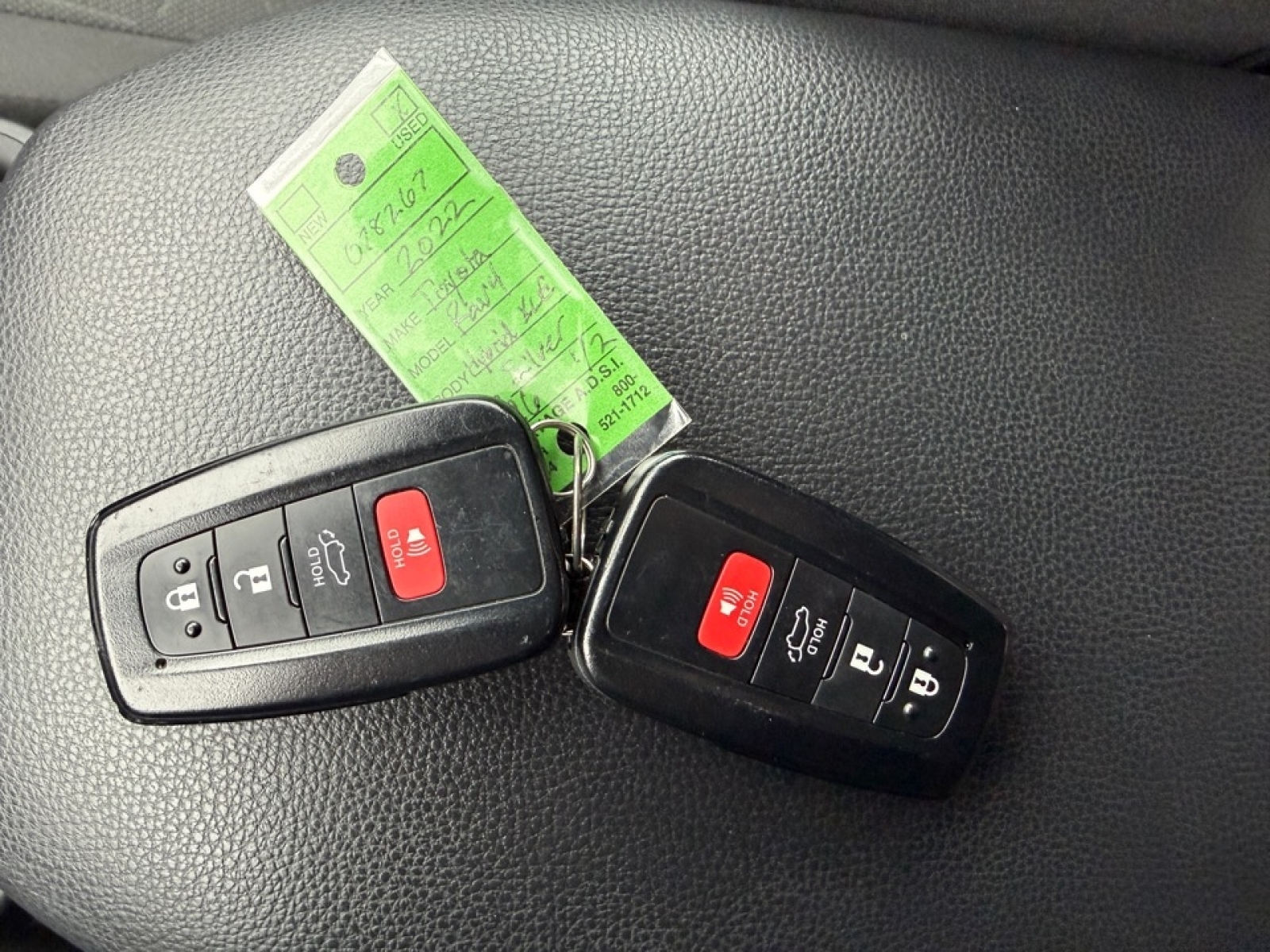 2022 Toyota RAV4 Hybrid XLE, 39196, Photo