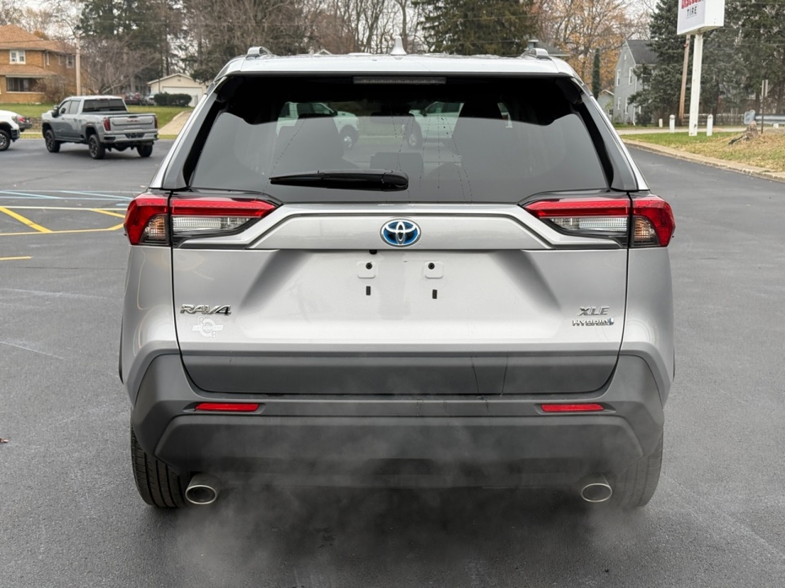 2022 Toyota RAV4 Hybrid XLE, 39196, Photo