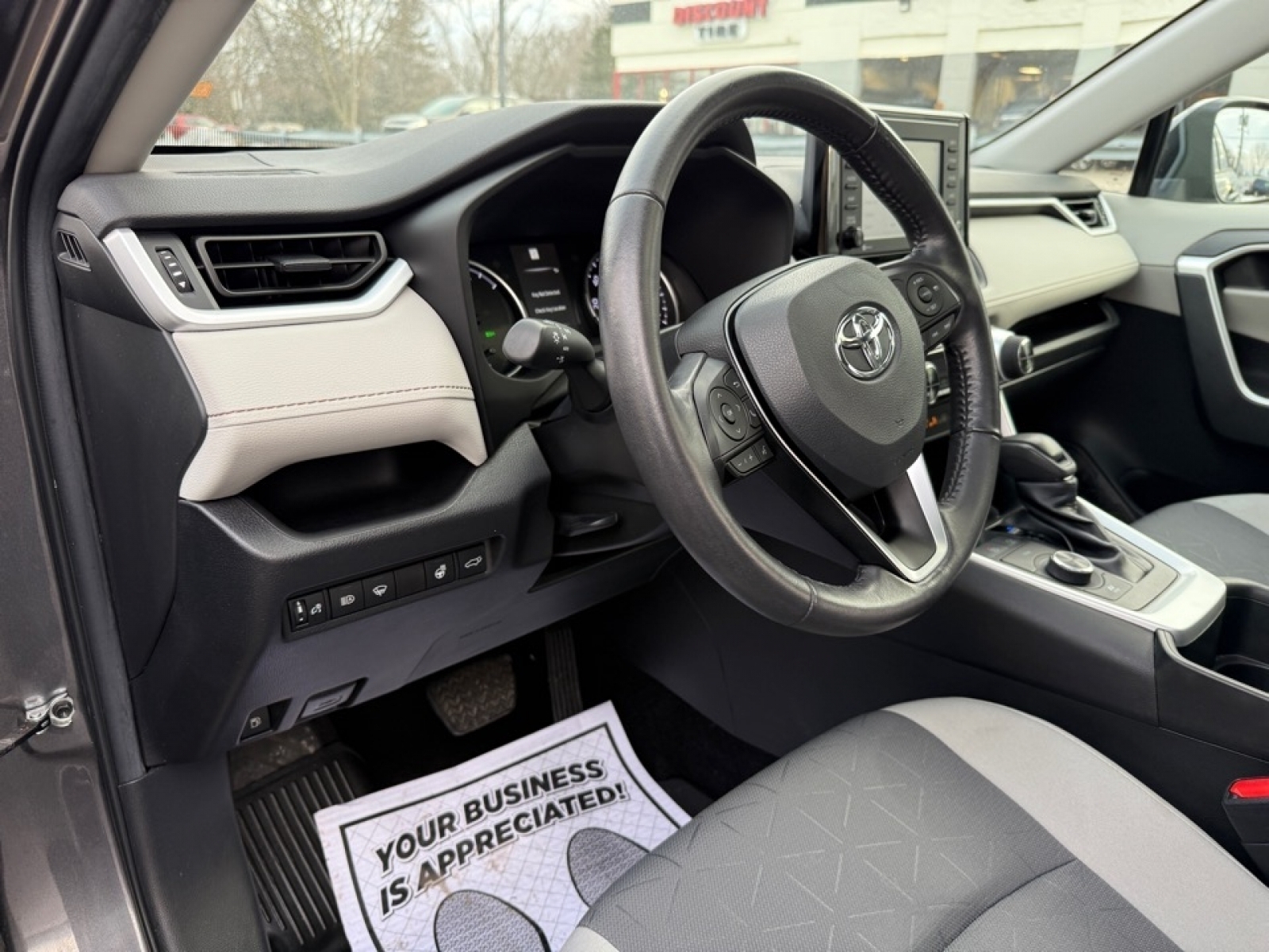 2022 Toyota RAV4 Hybrid XLE, 39332, Photo