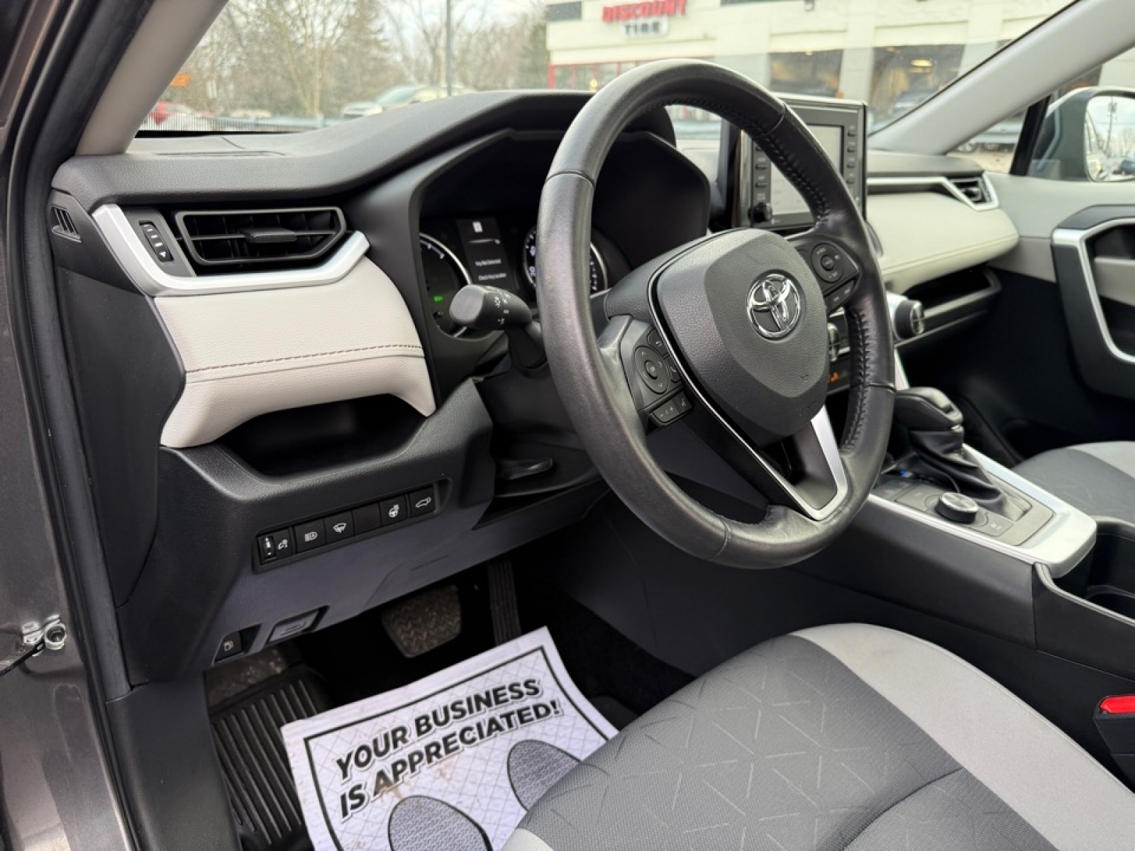 2022 Toyota RAV4 Hybrid XLE, 39332, Photo