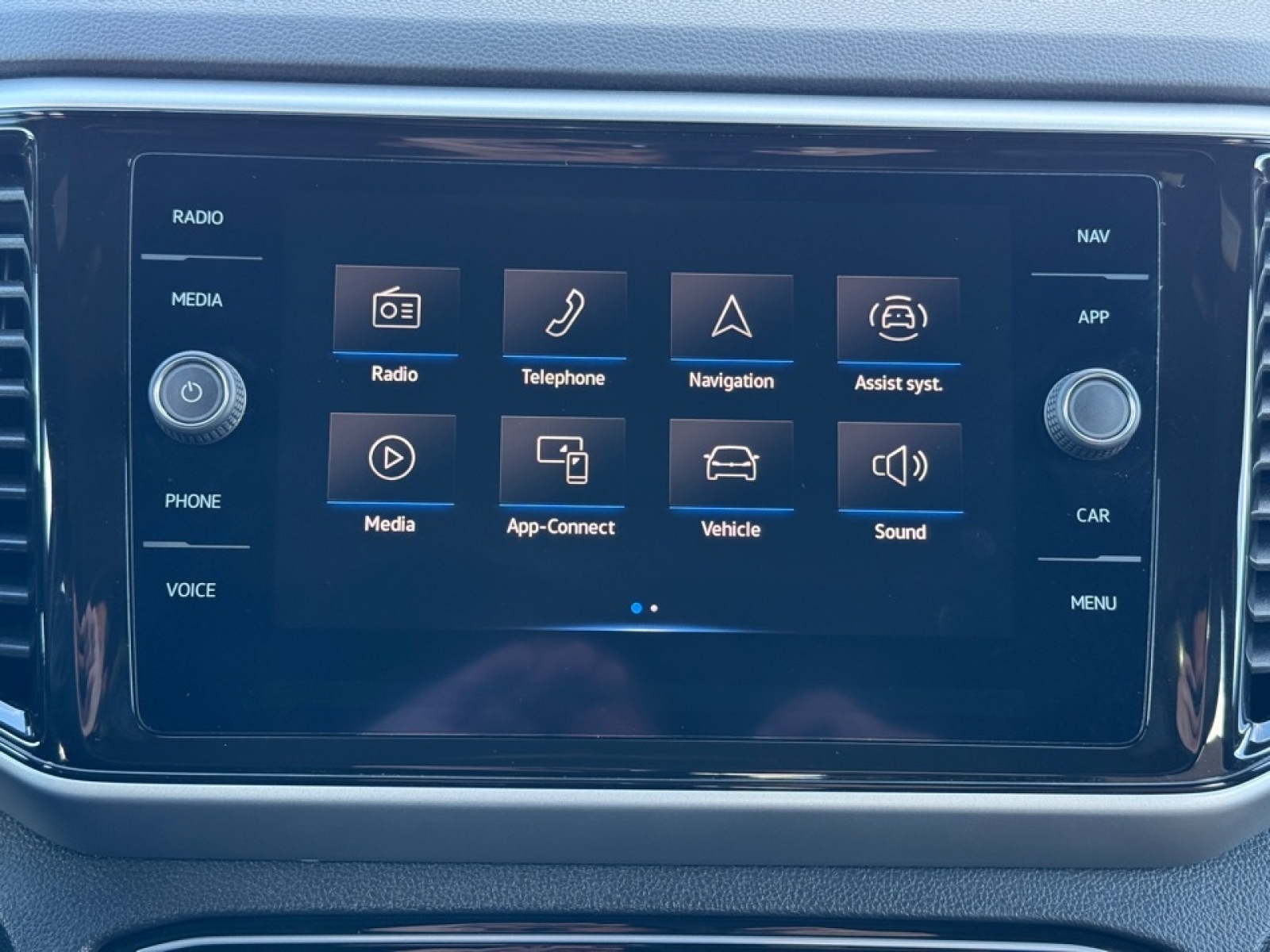 2022 Volkswagen Atlas Cross Sport 3.6L V6 SEL Premium R-Line, 39252, Photo