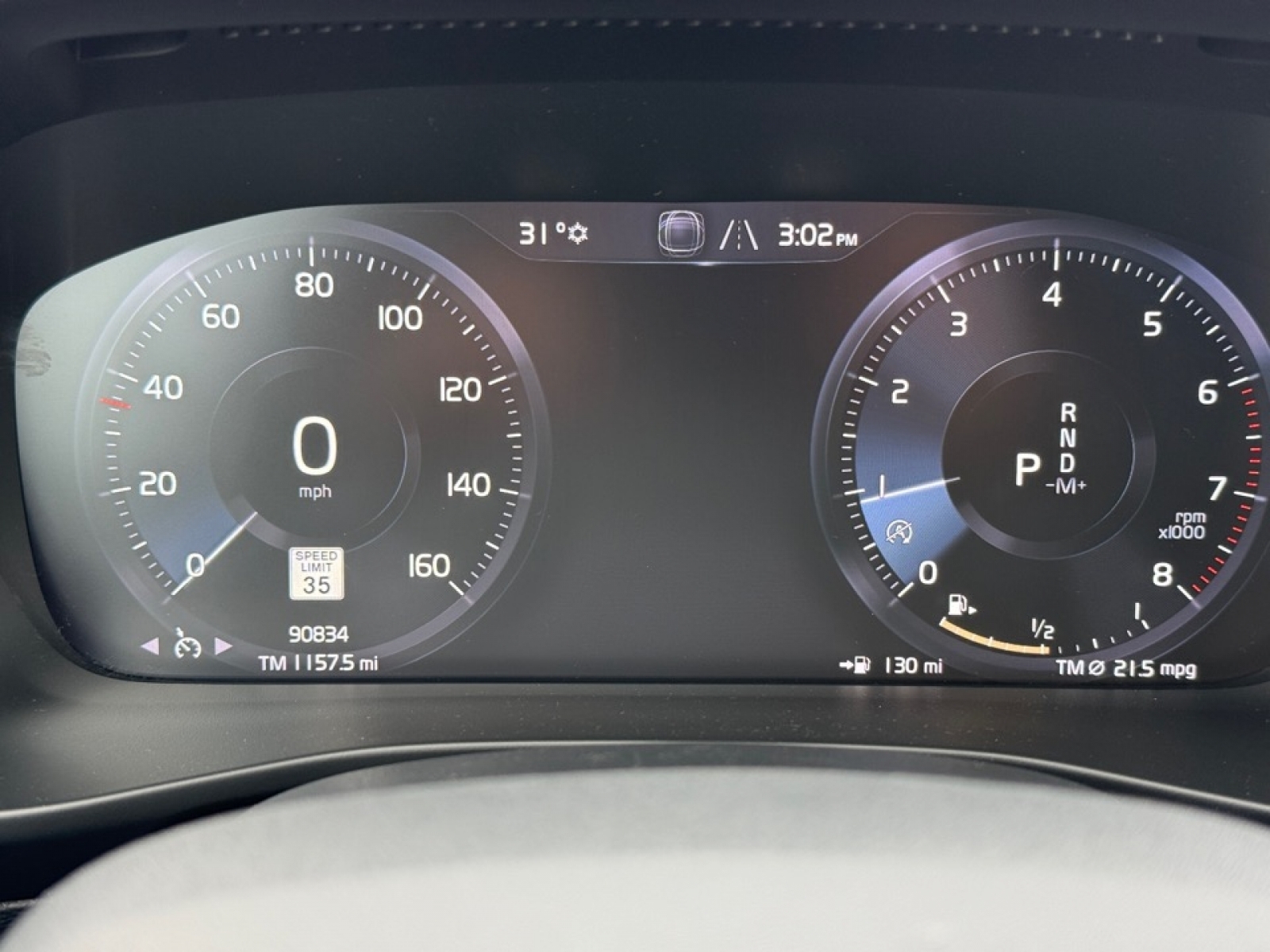 2022 Volvo XC40 T5 Momentum, 39259, Photo