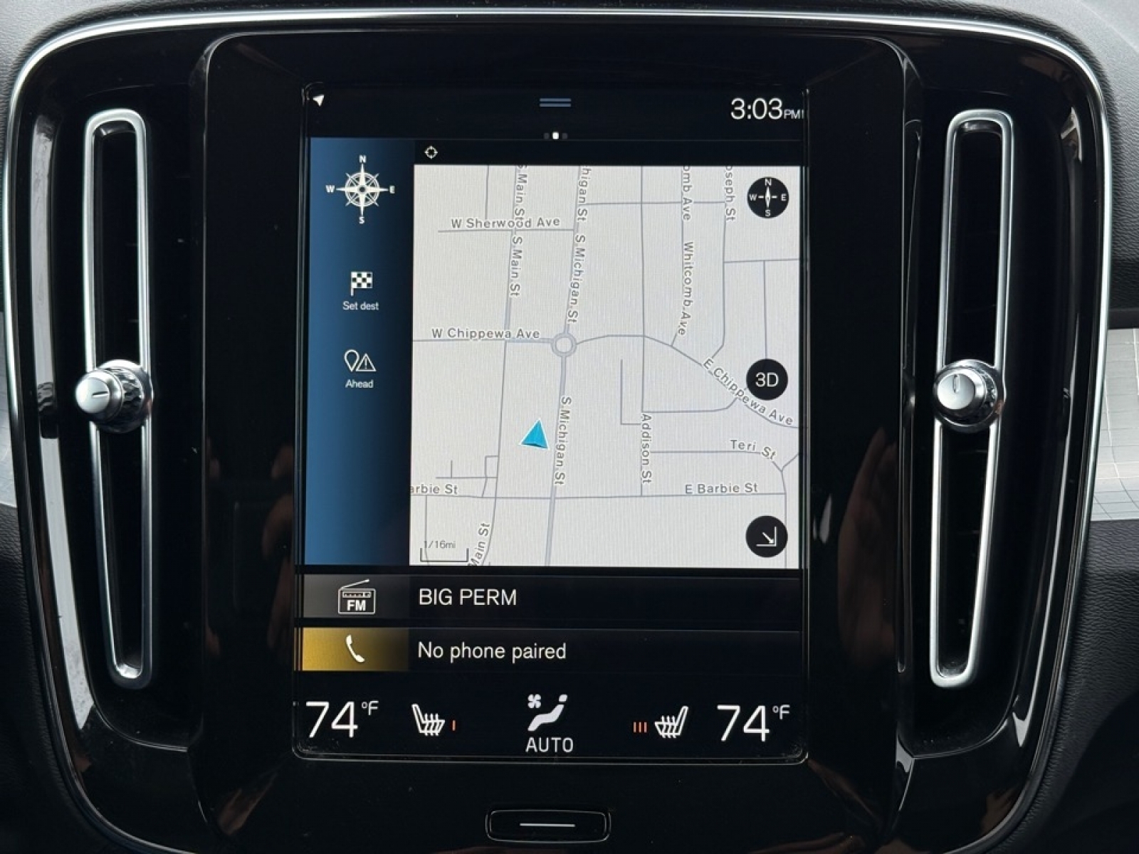 2022 Volvo XC40 T5 Momentum, 39259, Photo