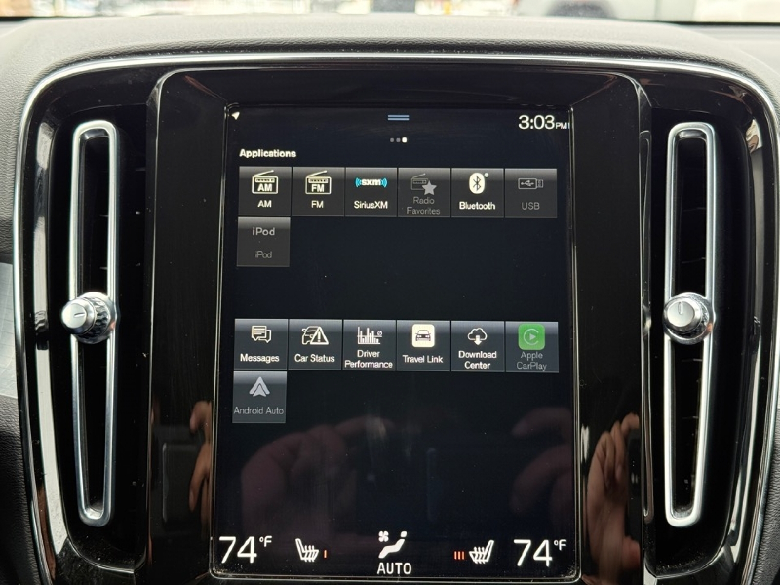 2022 Volvo XC40 T5 Momentum, 39259, Photo