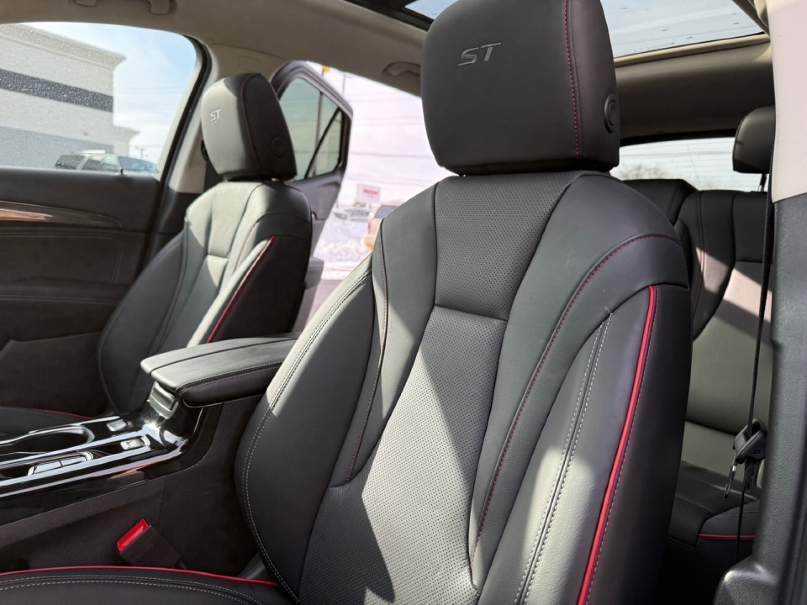 2023 Buick Envision Essence AWD, 39264, Photo