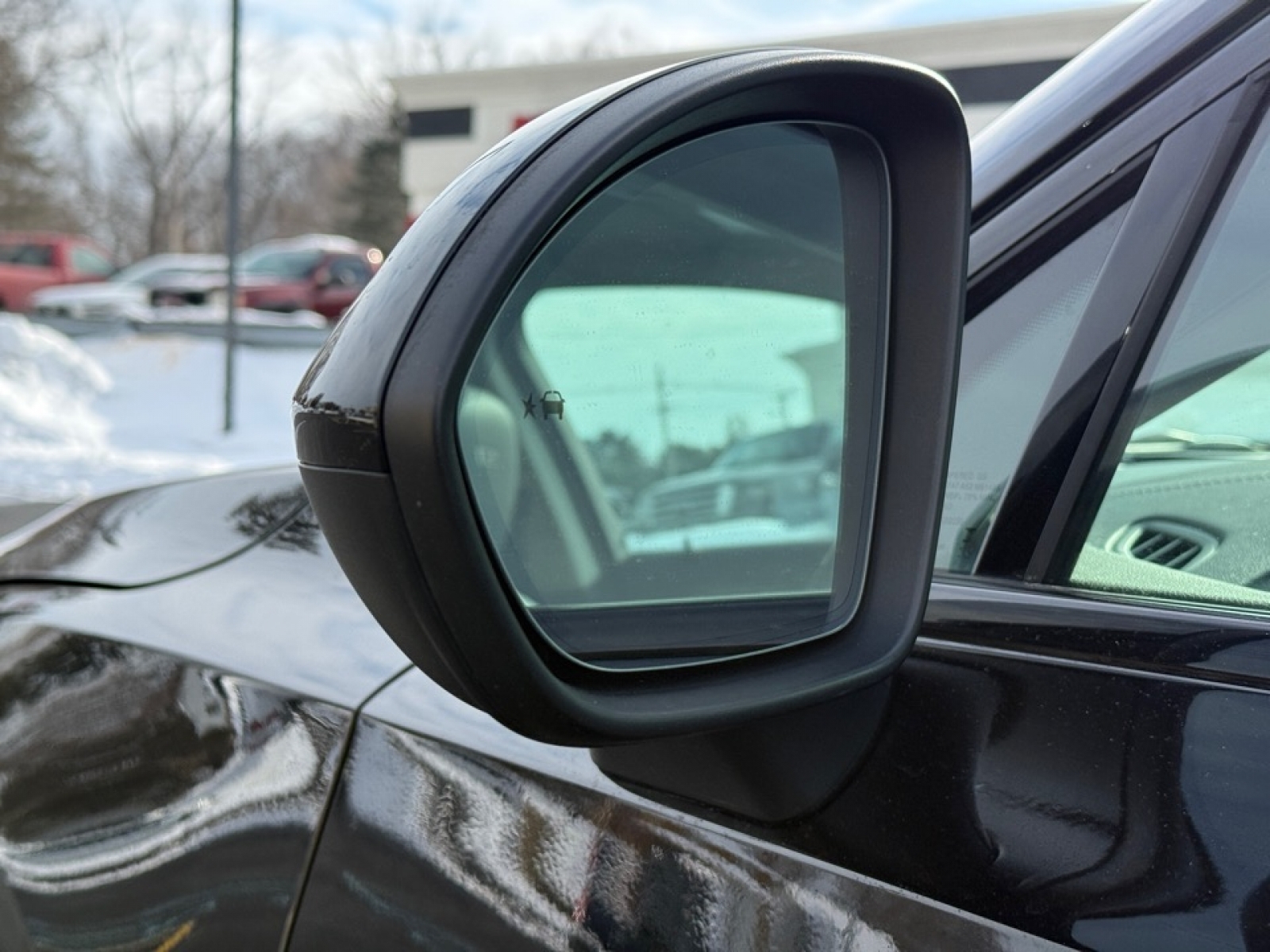 2023 Buick Envision Essence AWD, 39264, Photo