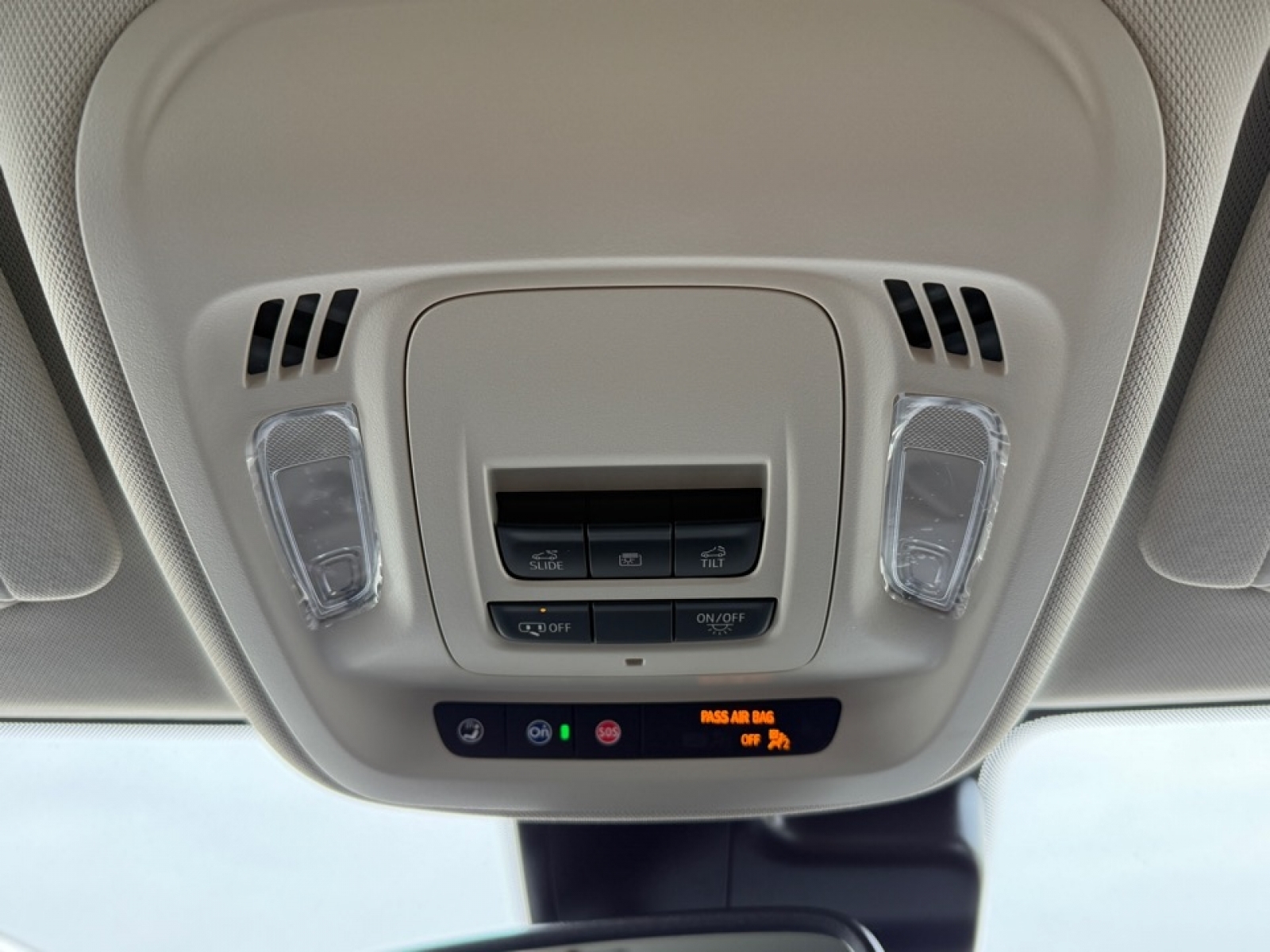 2023 Buick Envision Essence AWD, 39264, Photo