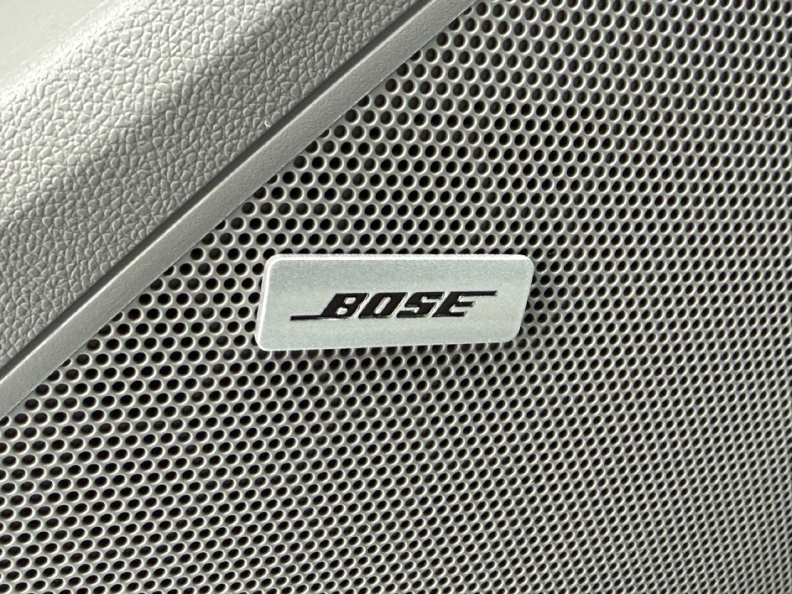 2023 Chevrolet Bolt EUV FWD Premier, 39291, Photo