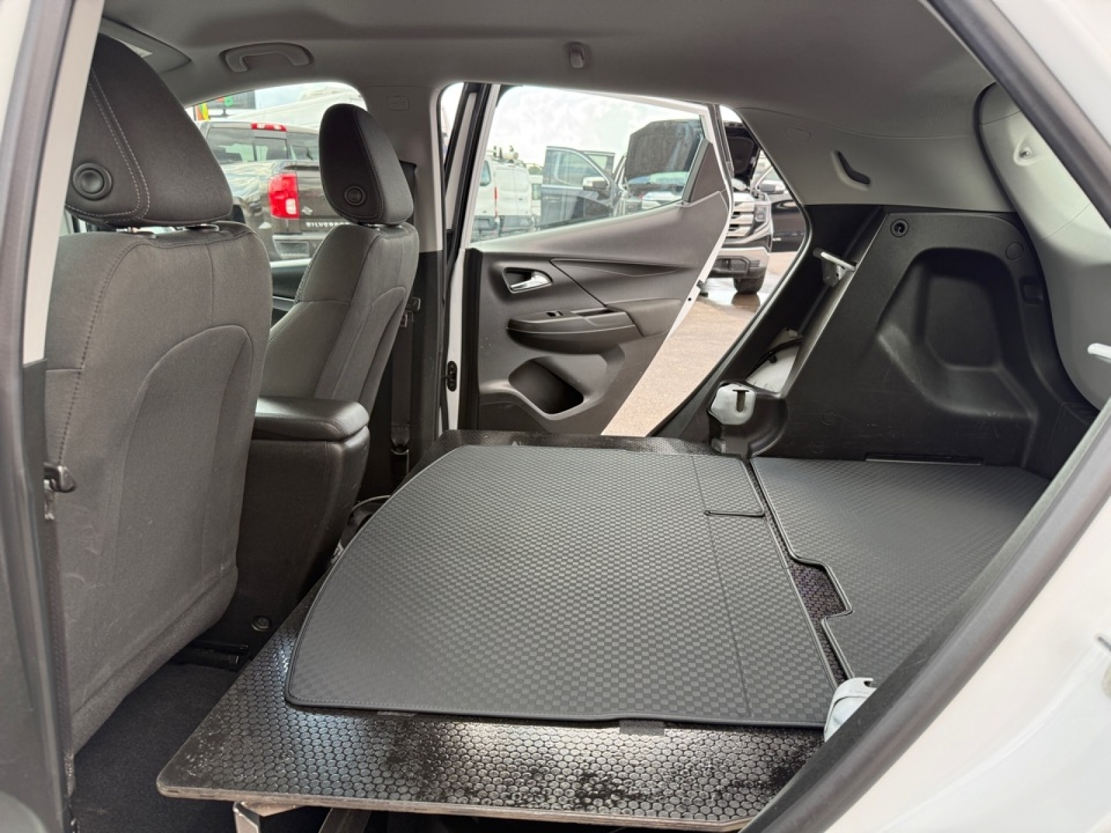 2023 Chevrolet Bolt EV FWD 1LT, 39574, Photo