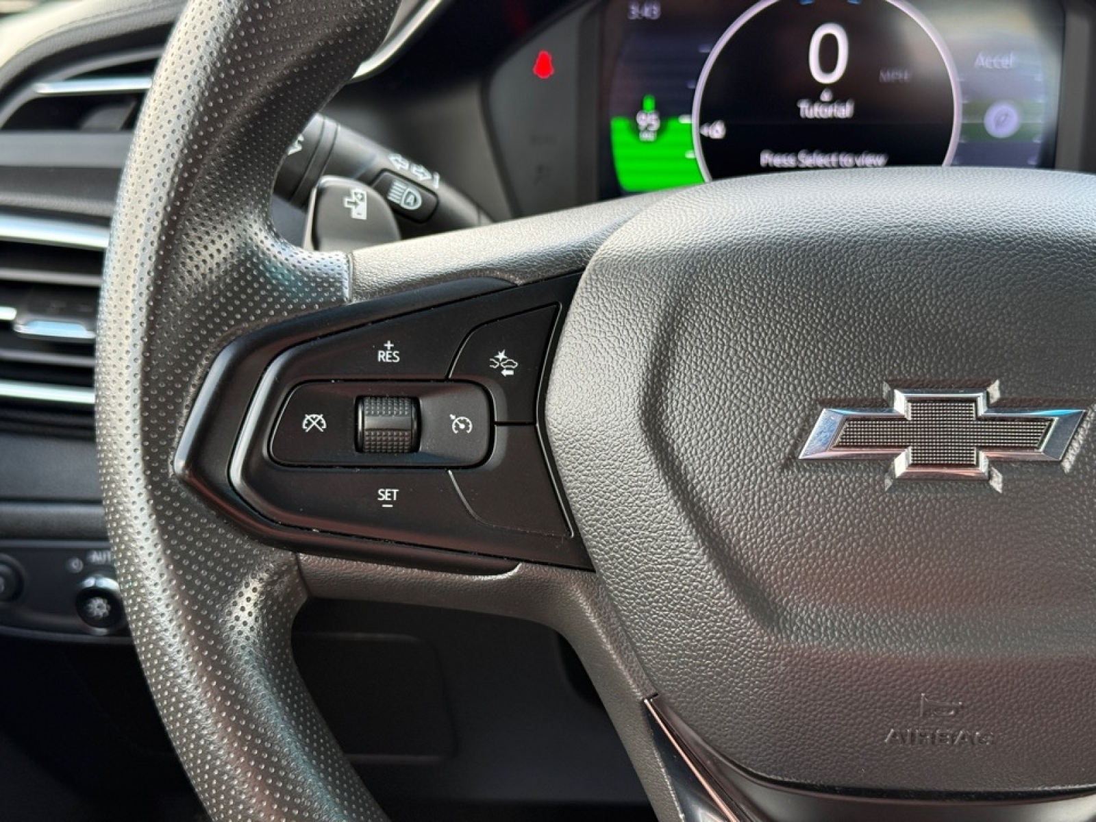 2023 Chevrolet Bolt EV FWD 1LT, 39574, Photo