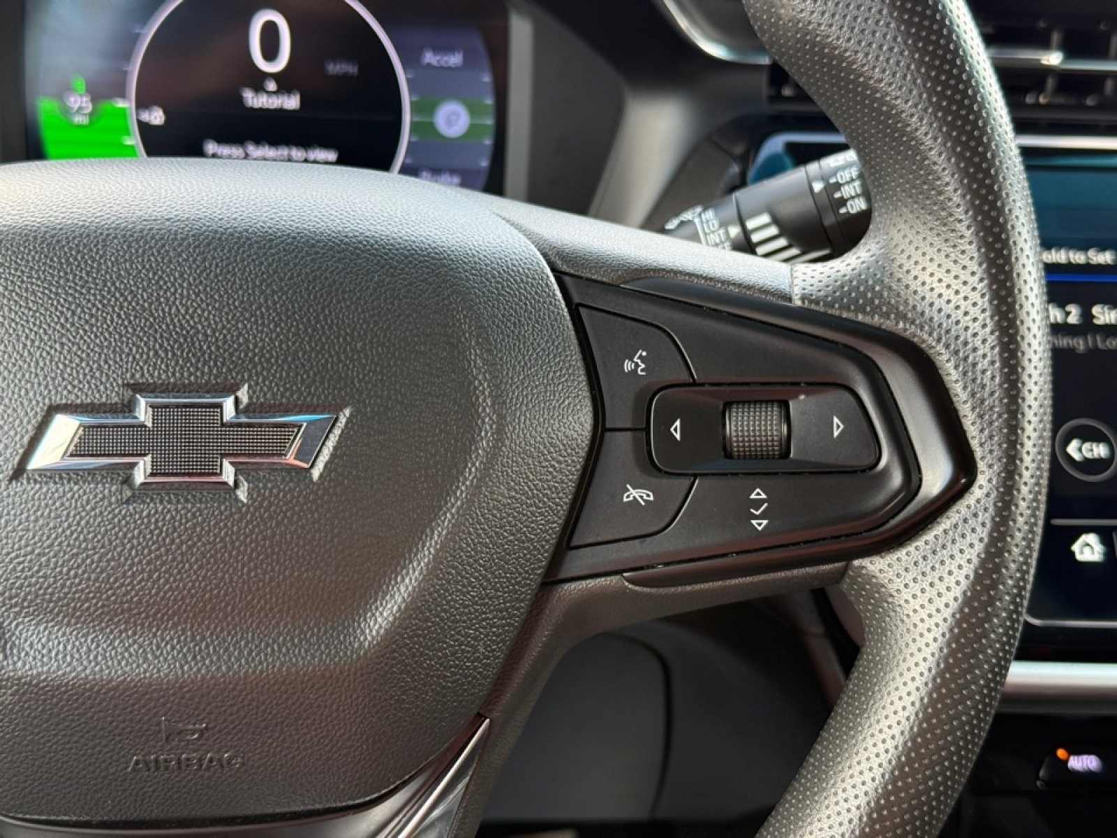 2023 Chevrolet Bolt EV FWD 1LT, 39574, Photo