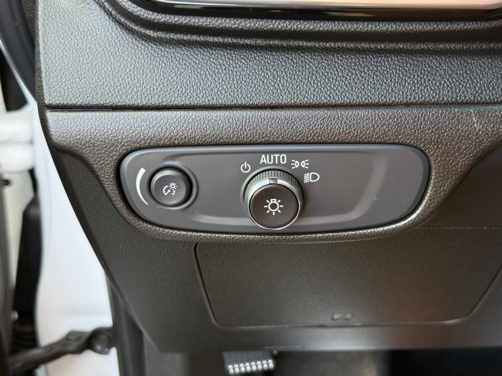 2023 Chevrolet Bolt EV FWD 1LT, 39574, Photo