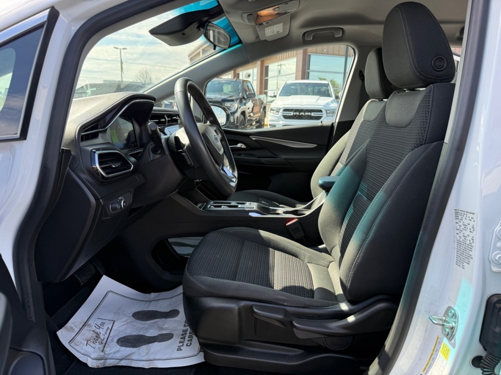 2023 Chevrolet Bolt EV FWD 1LT, 39575, Photo
