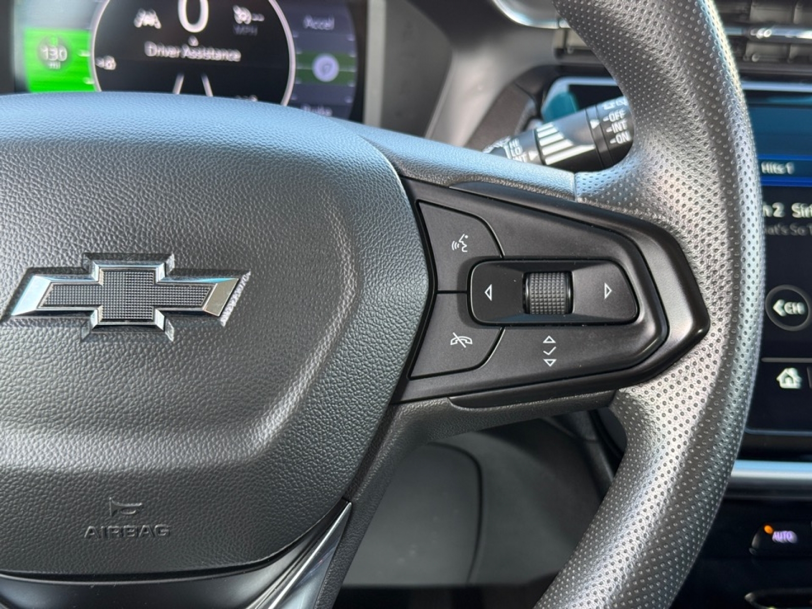 2023 Chevrolet Bolt EV FWD 1LT, 39575, Photo