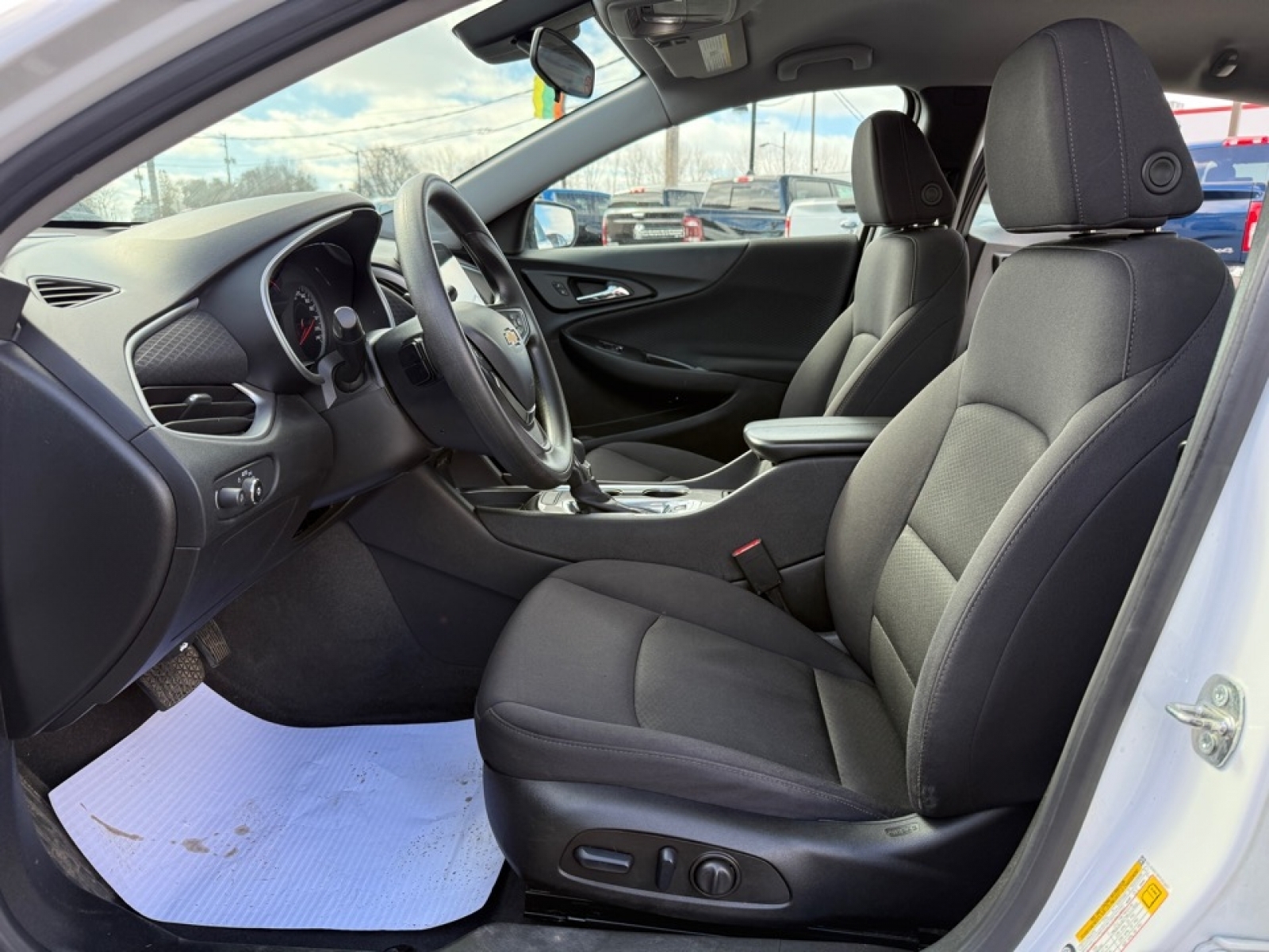 2023 Chevrolet Malibu 1LT, 39509, Photo