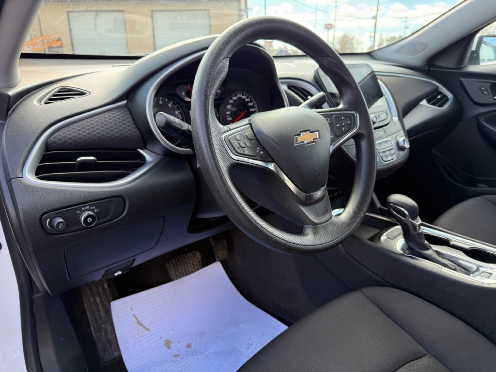 2023 Chevrolet Malibu 1LT, 39509, Photo