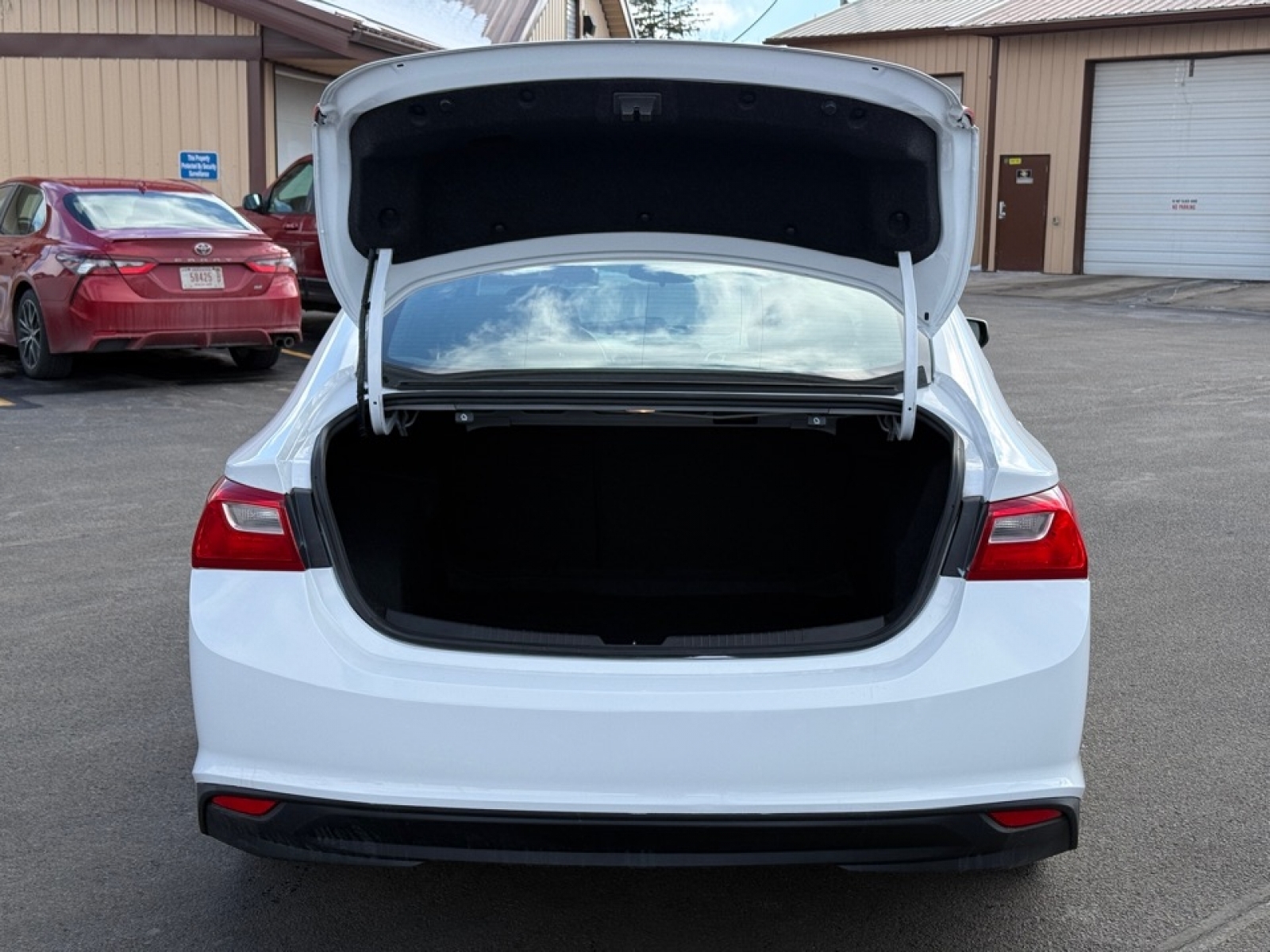 2023 Chevrolet Malibu 1LT, 39509, Photo