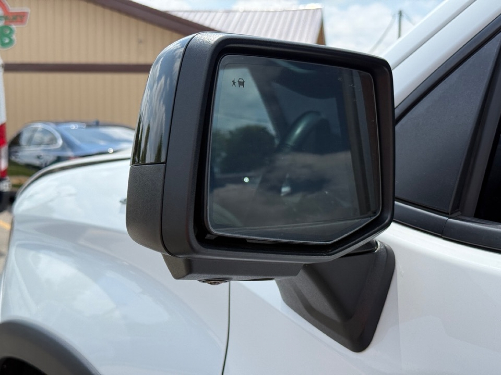2023 Chevrolet Silverado 1500 ZR2 photo 38