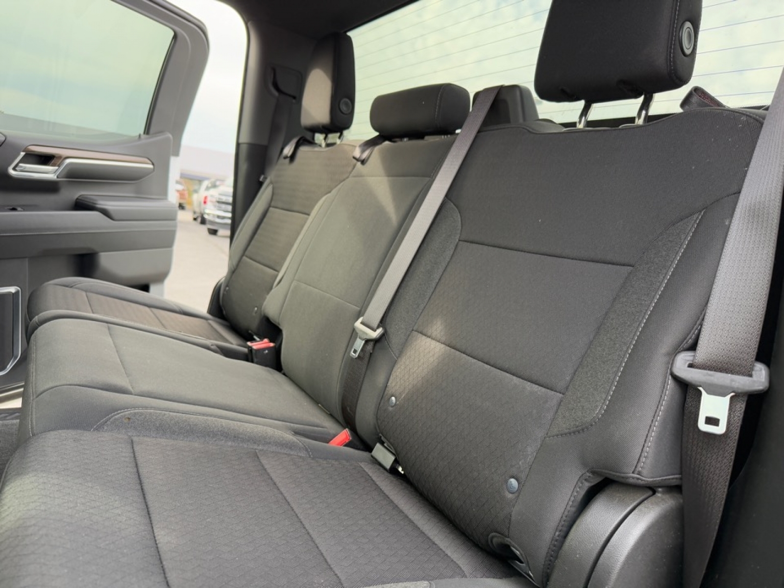 2023 Chevrolet Silverado 1500 4WD Crew Cab Standard Bed LT Trail Boss, 39109, Photo