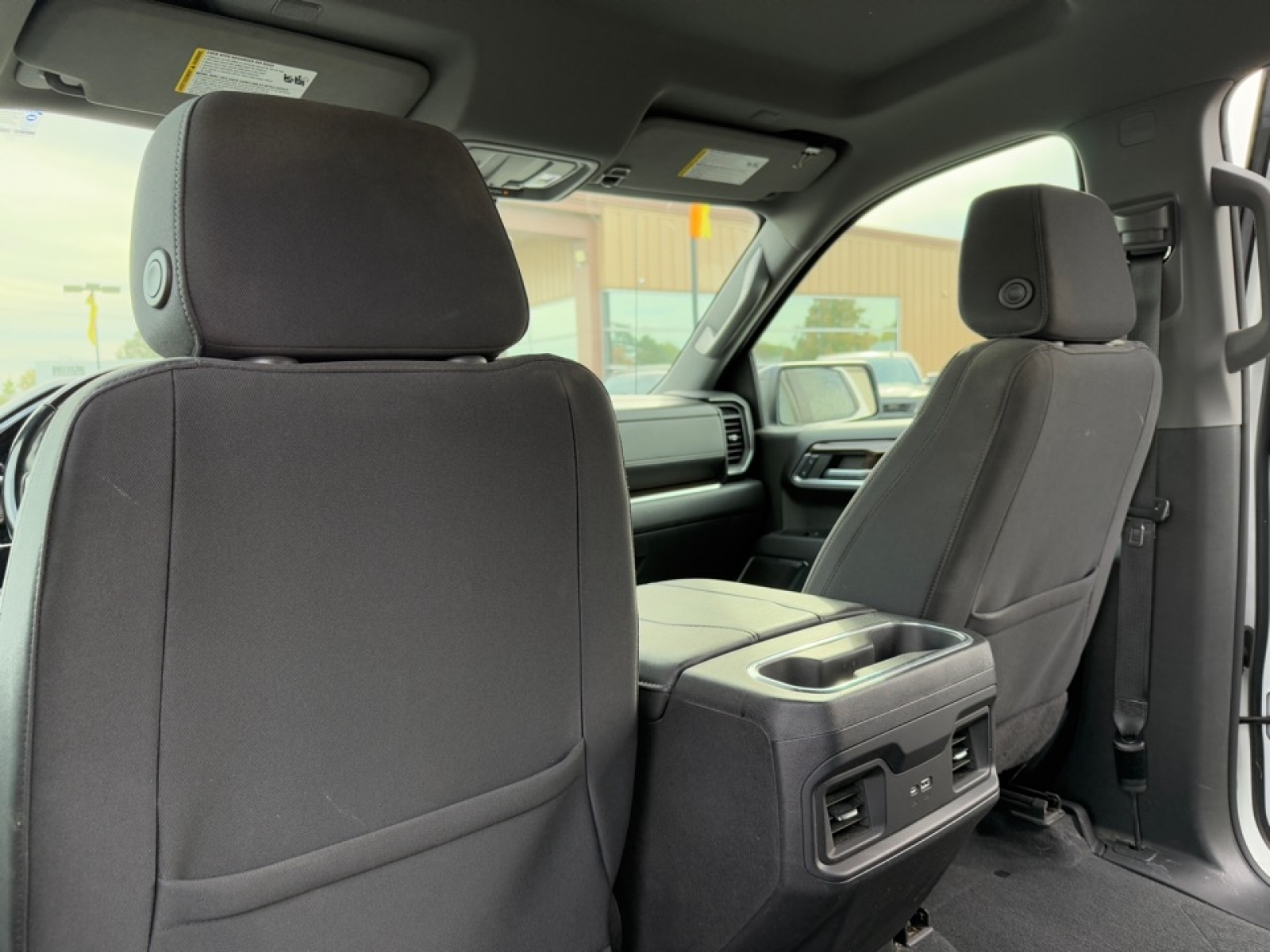 2023 Chevrolet Silverado 1500 4WD Crew Cab Standard Bed LT Trail Boss, 39109, Photo