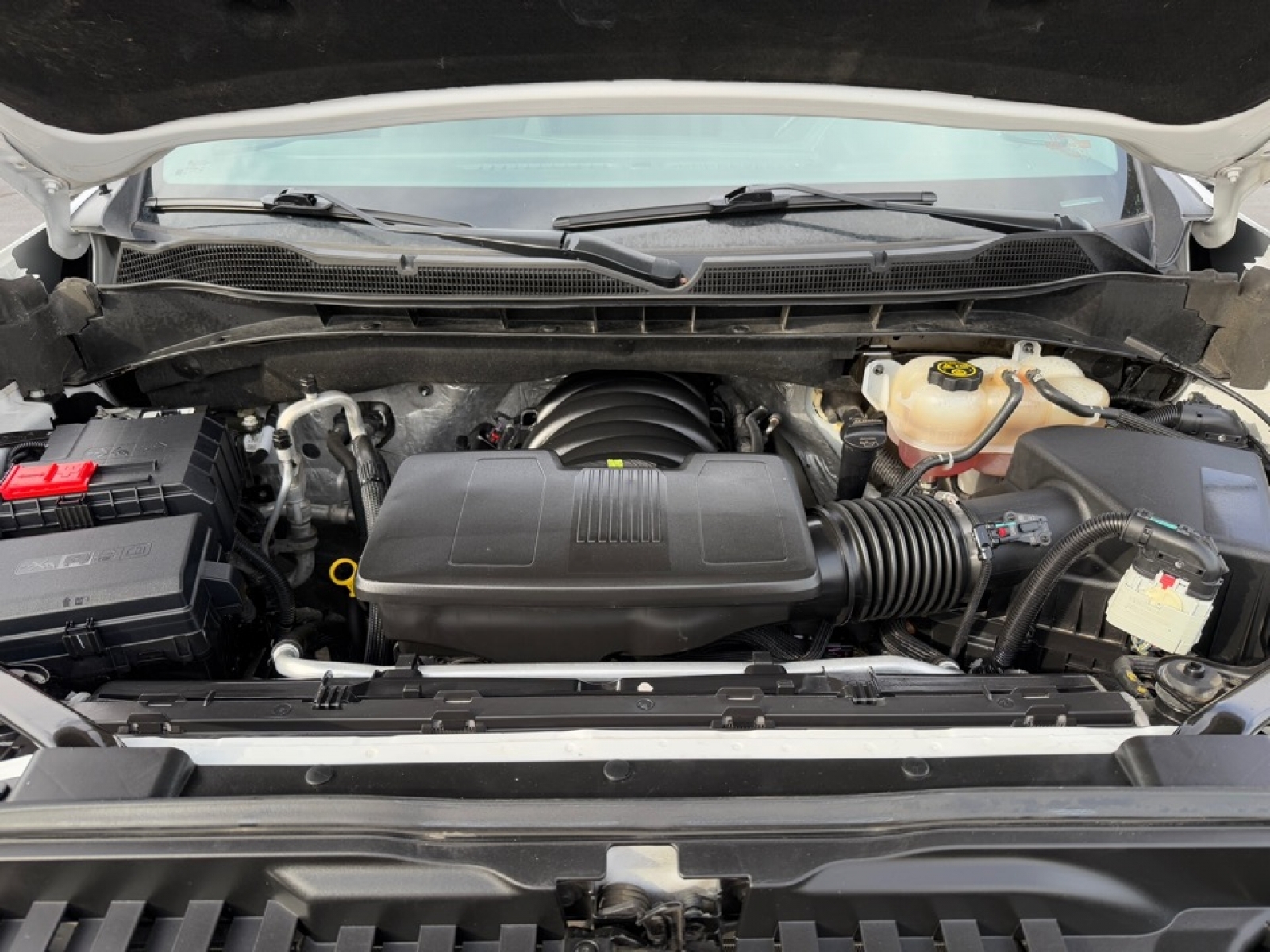 2023 Chevrolet Silverado 1500 4WD Crew Cab Standard Bed LT Trail Boss, 39109, Photo