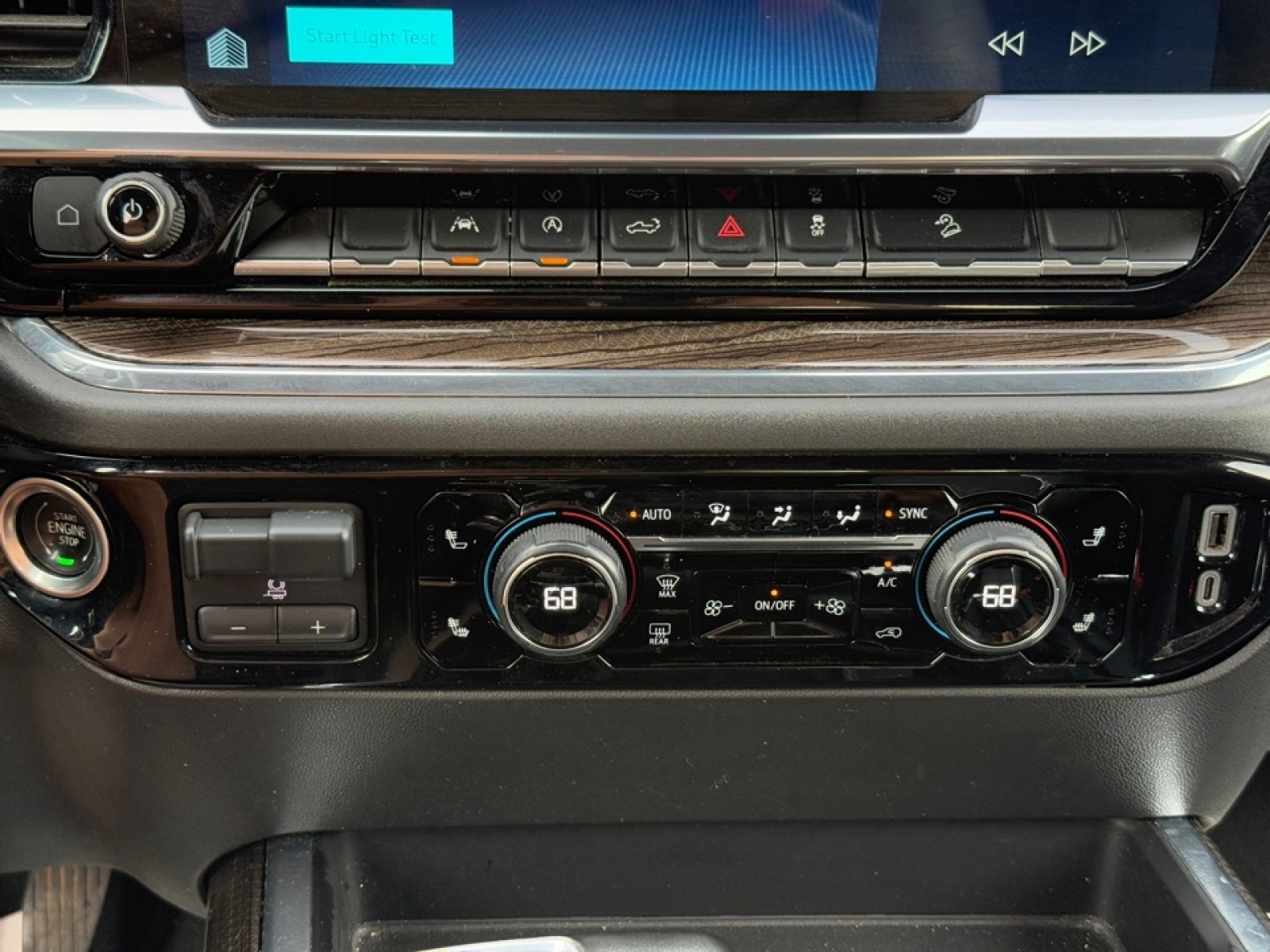 2023 Chevrolet Silverado 1500 4WD Crew Cab Standard Bed LT Trail Boss, 39109, Photo