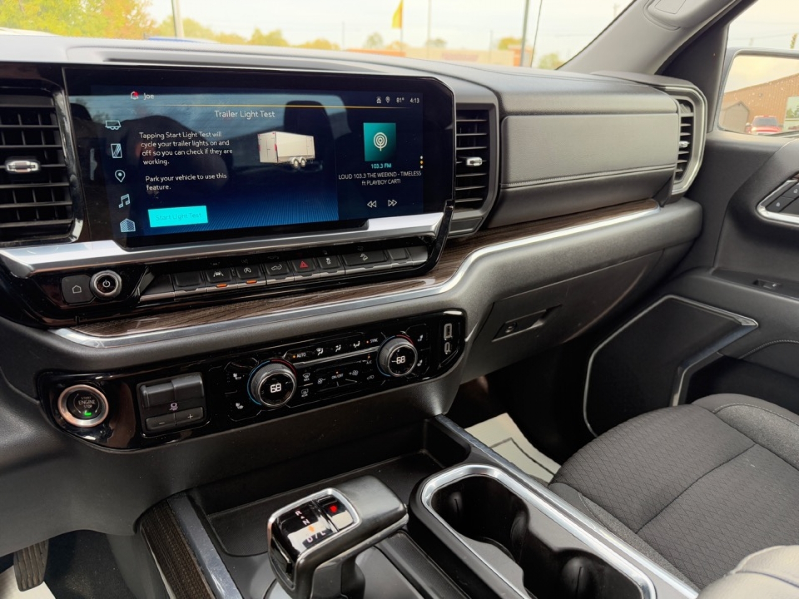 2023 Chevrolet Silverado 1500 4WD Crew Cab Standard Bed LT Trail Boss, 39109, Photo