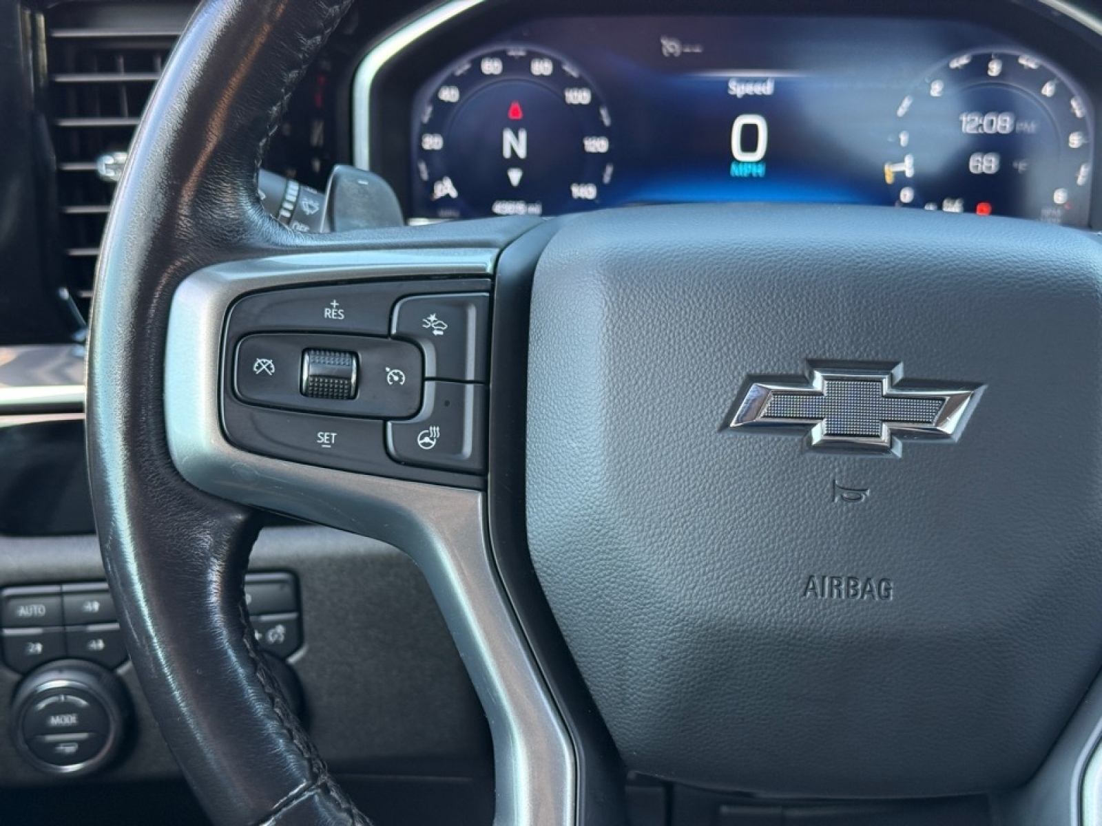 2023 Chevrolet Silverado 1500 4WD Crew Cab Short Bed RST, 39158, Photo