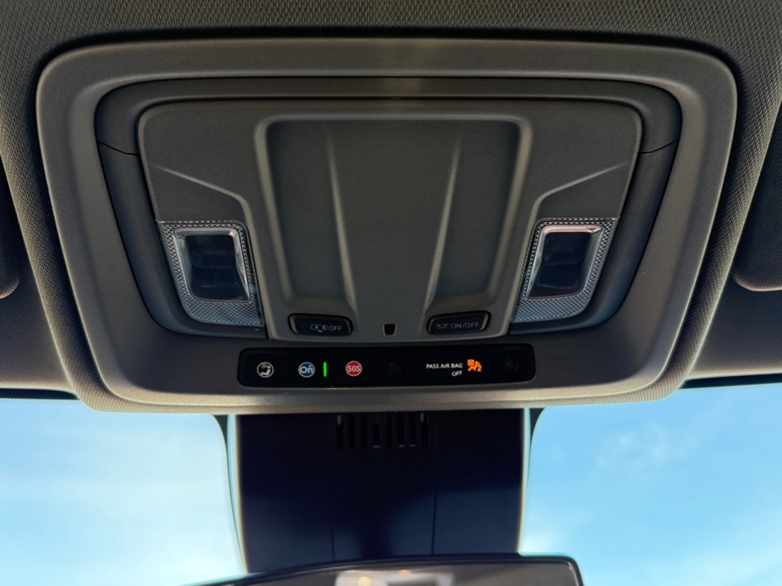 2023 Chevrolet Silverado 1500 4WD Crew Cab Short Bed RST, 39158, Photo