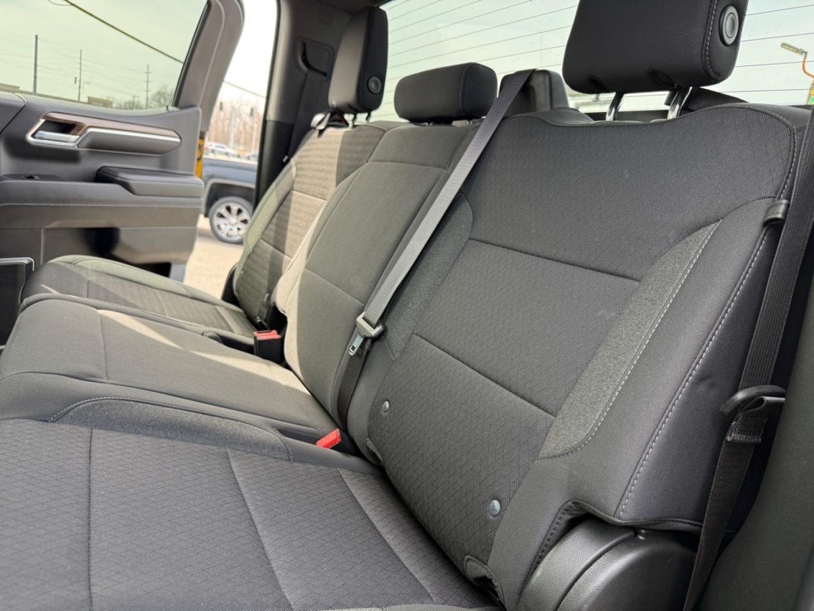 2023 Chevrolet Silverado 1500 4WD Crew Cab Standard Bed LT, 39598, Photo